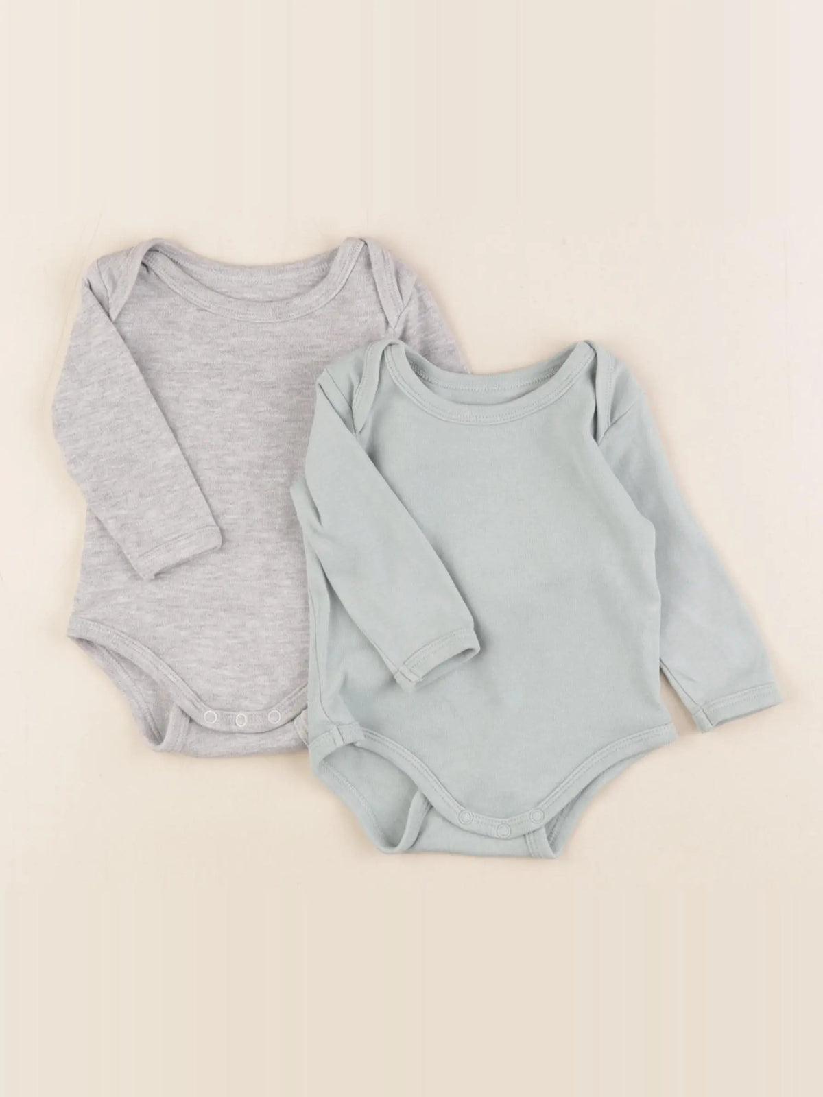 Vertbaudet - lot de 2 bodies en coton vert, gris - 3 mois