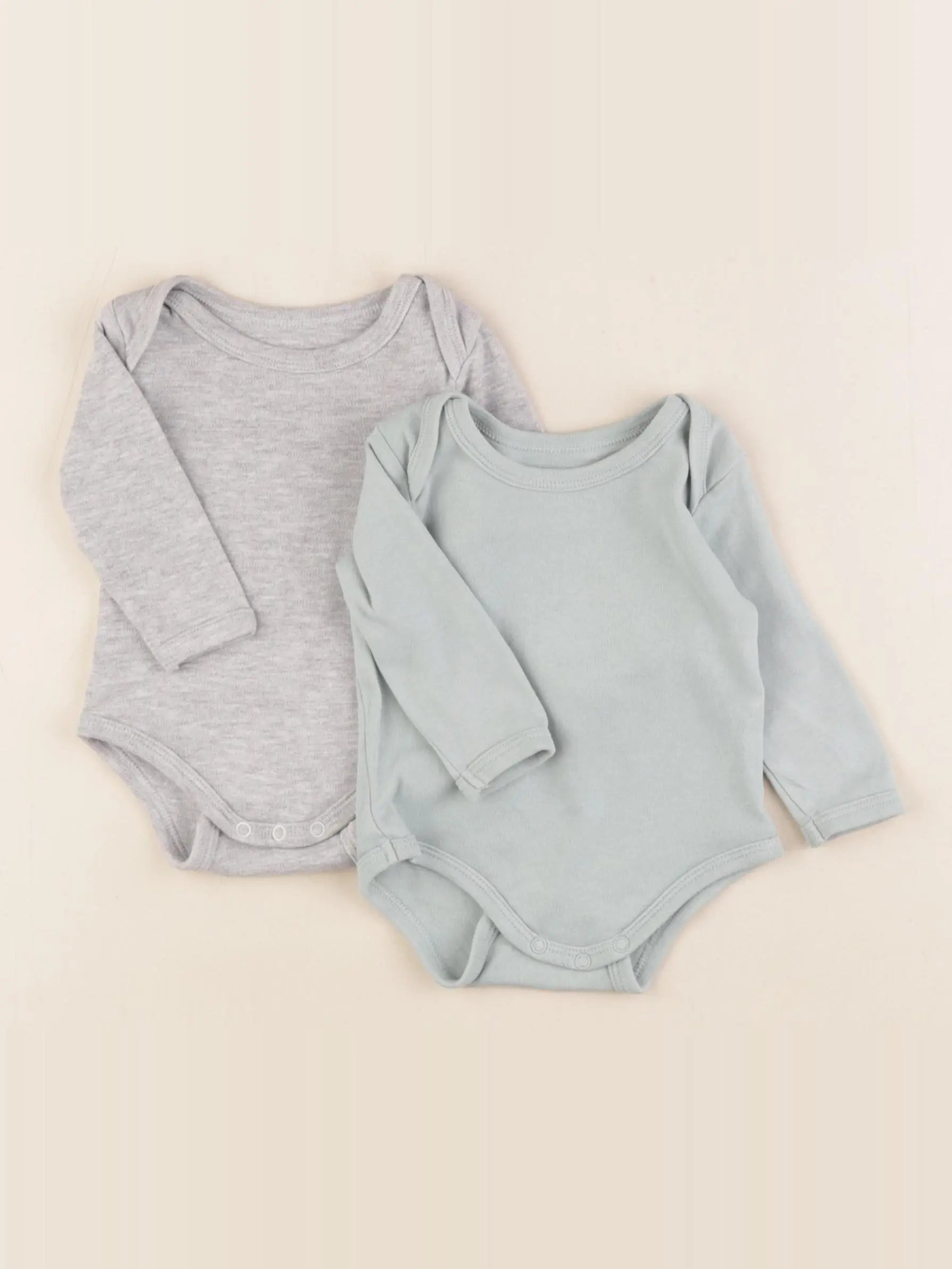 Vertbaudet - lot de 2 bodies en coton vert, gris - 3 mois