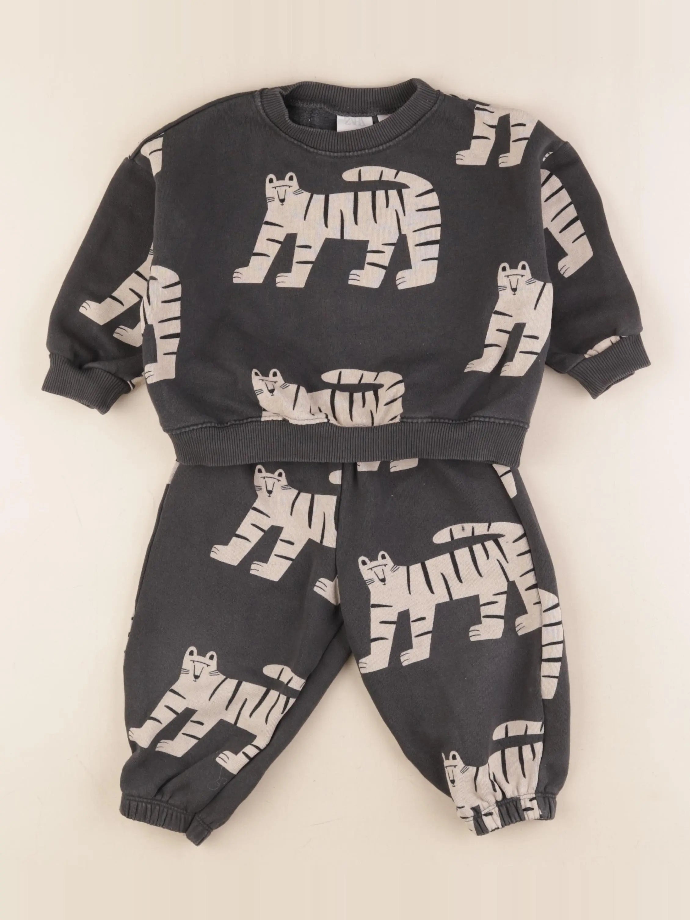 Zara - ensemble gris - 2 ans