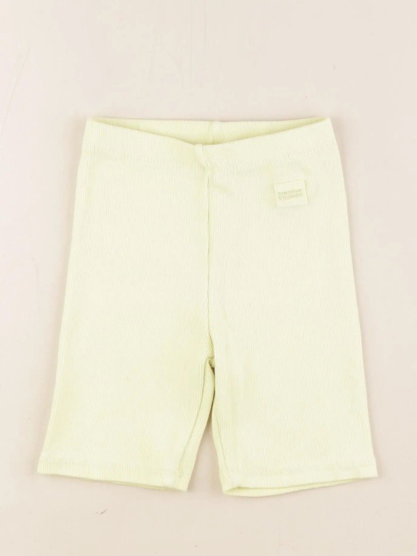 Zara - short jaune - 5 ans