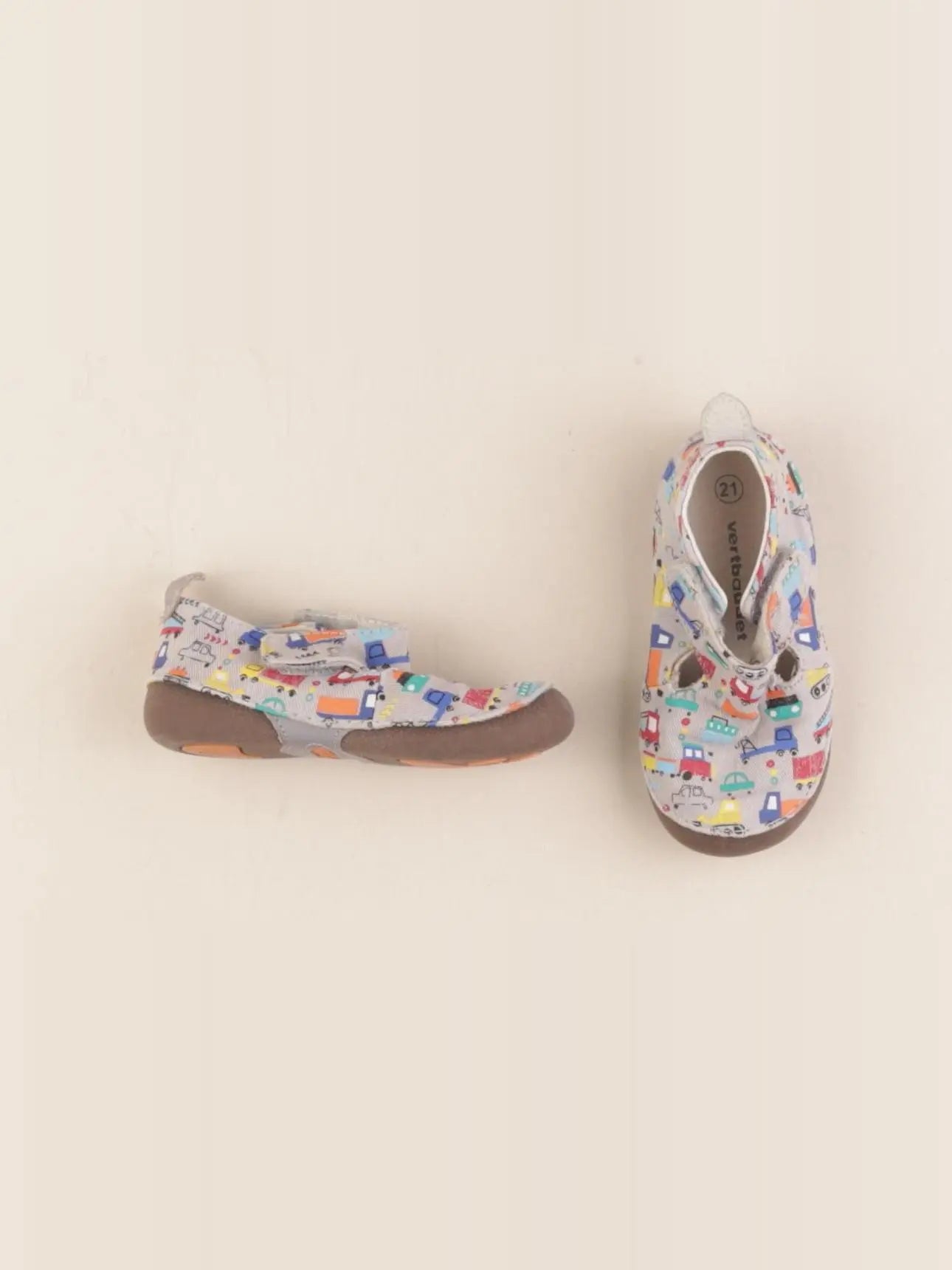 Vertbaudet - chaussons gris - pointure 21