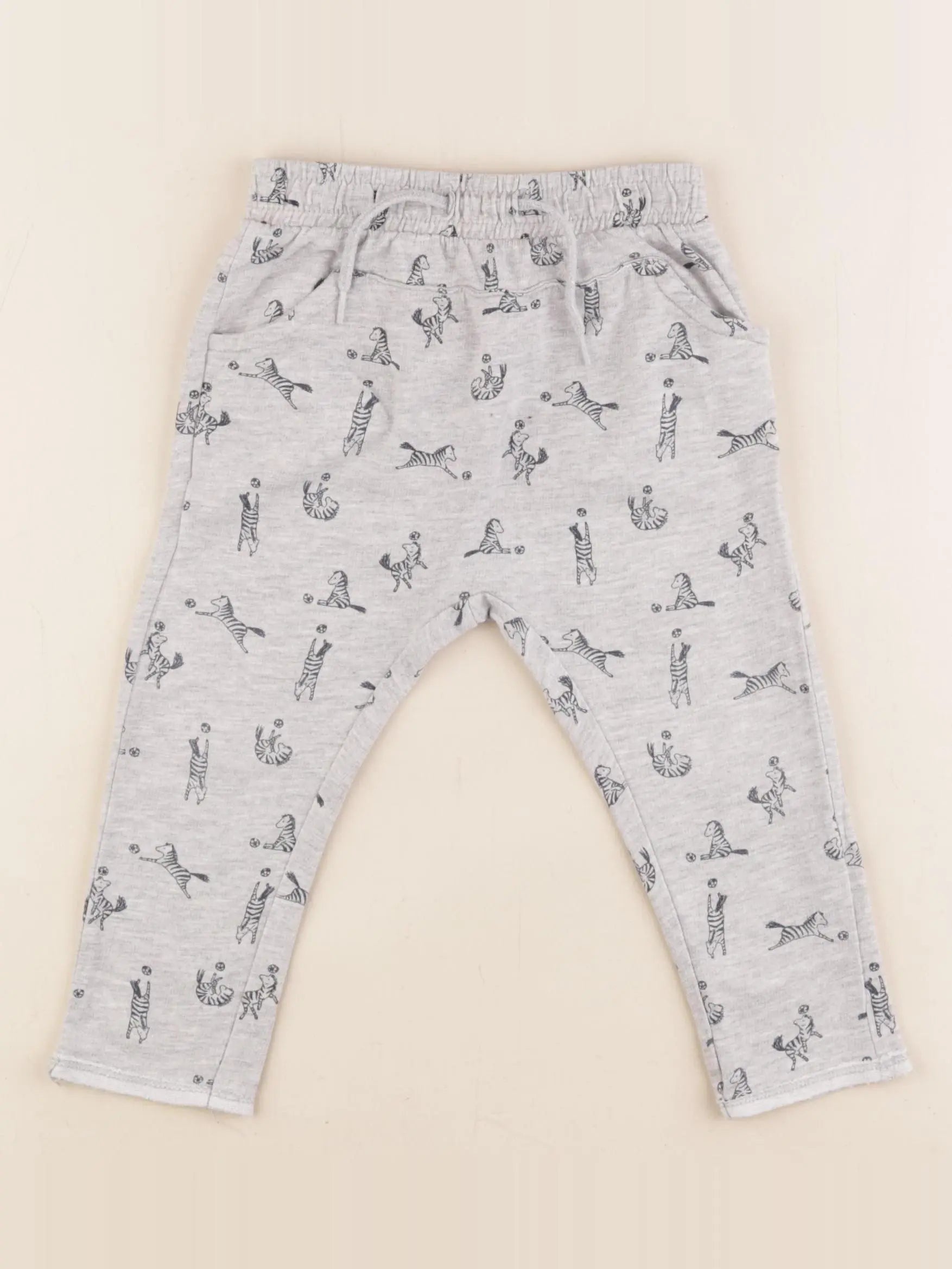 Vertbaudet - sarouel gris - 18 mois