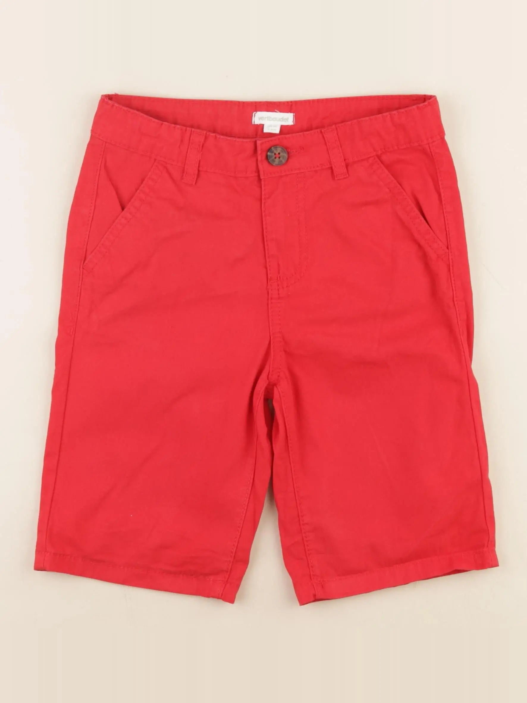 Vertbaudet - short rouge - 8 ans