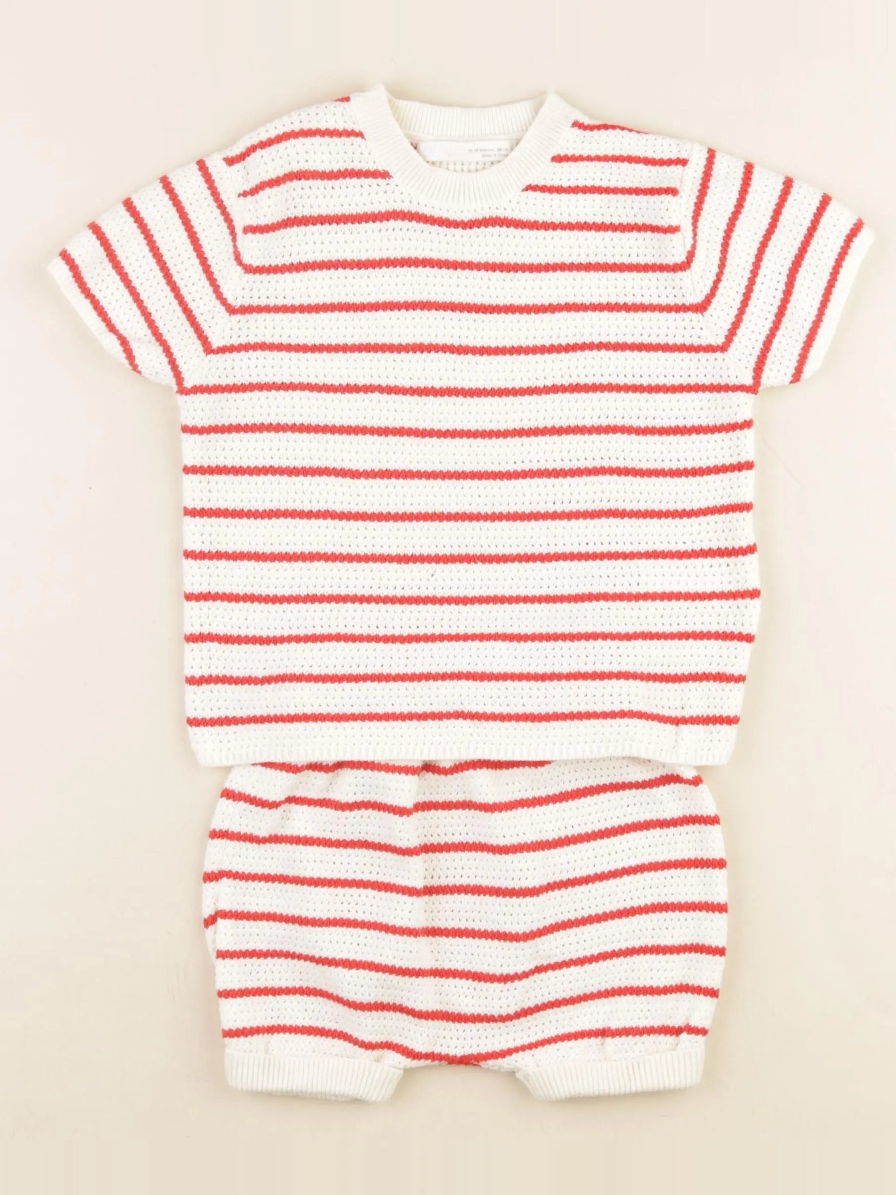 Zara - ensemble rouge - 12/18 mois