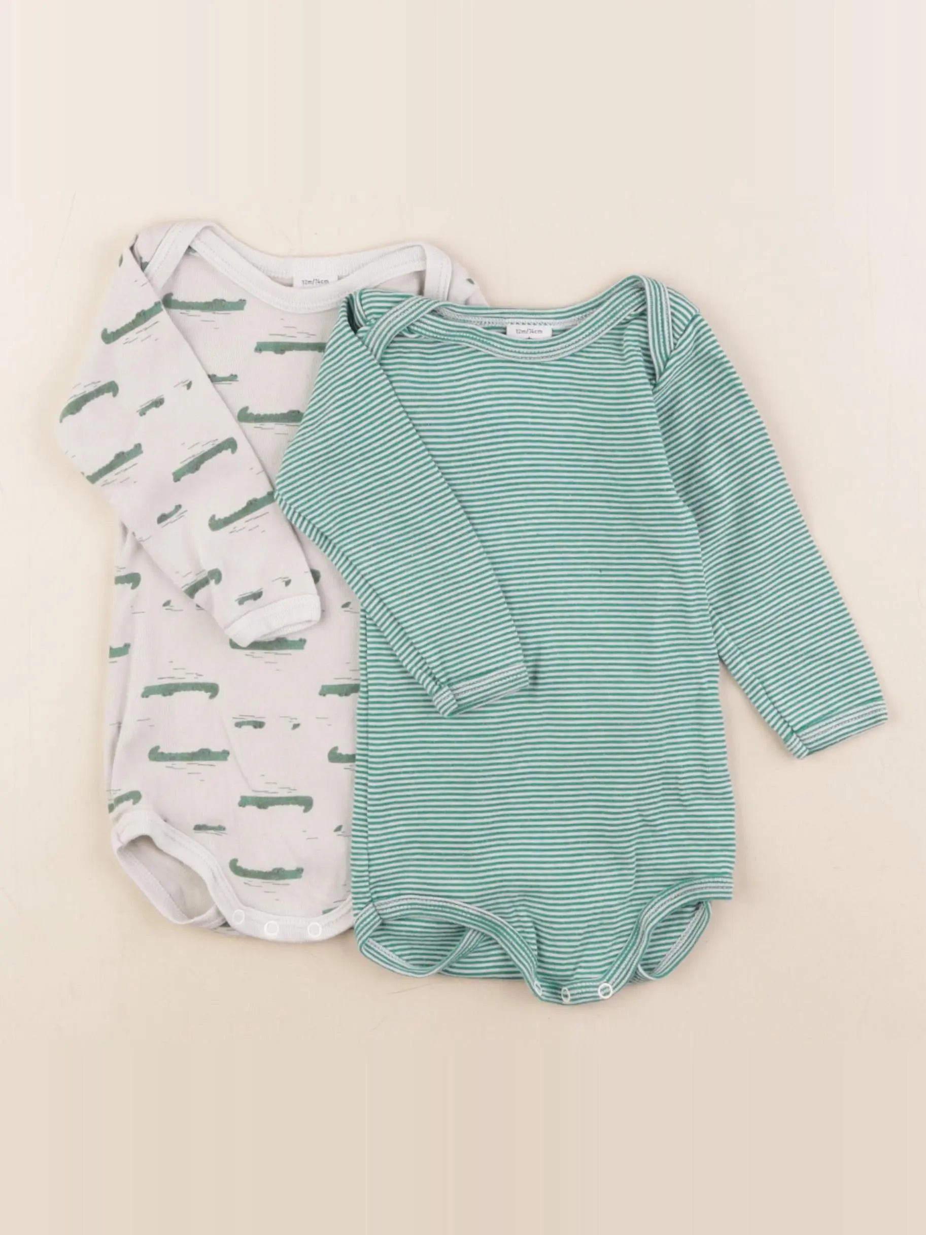 Petit Bateau - lot de 2 bodies en coton gris, vert - 12 mois