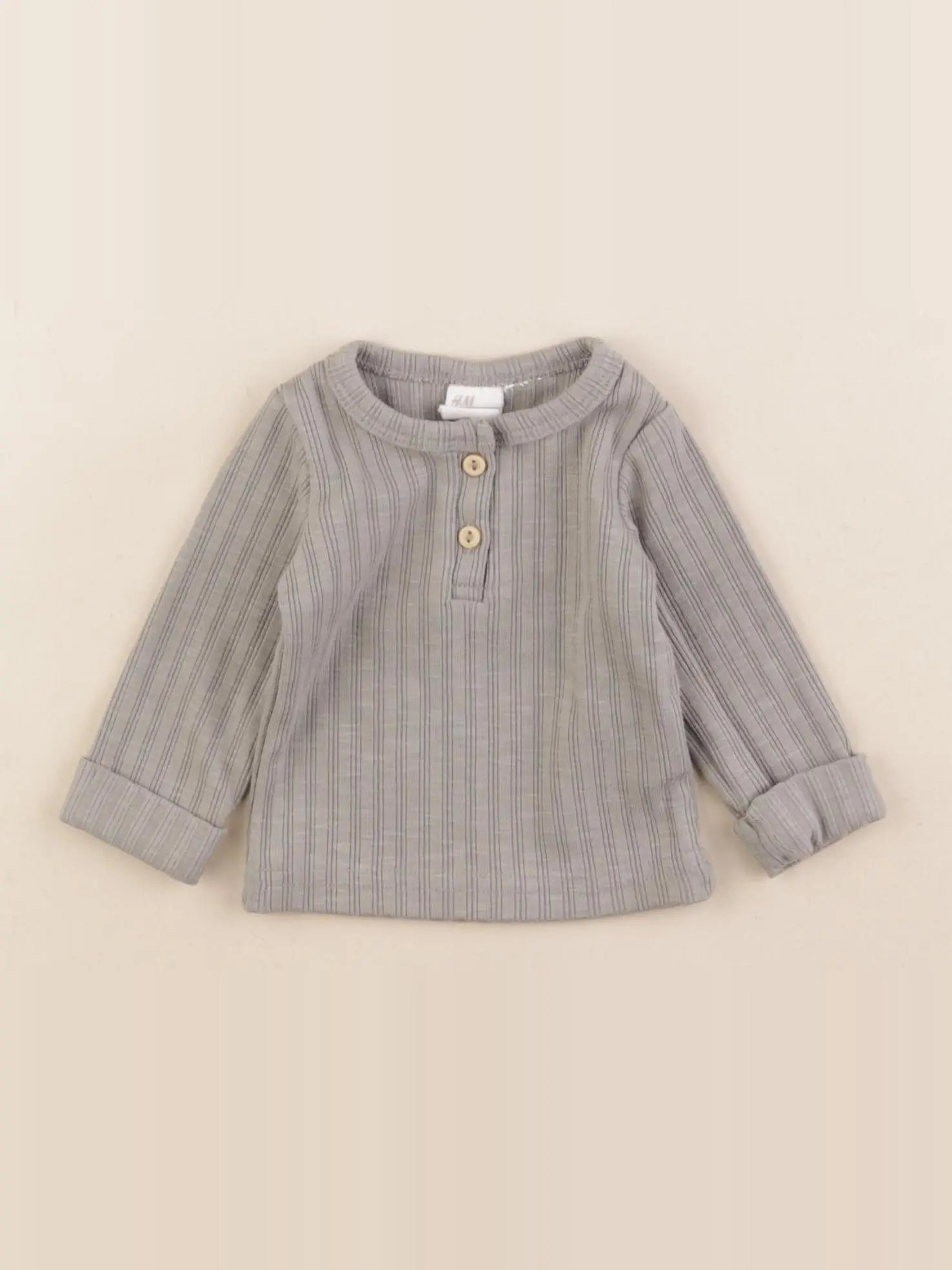 H&M - tee-shirt vert - 1/2 mois