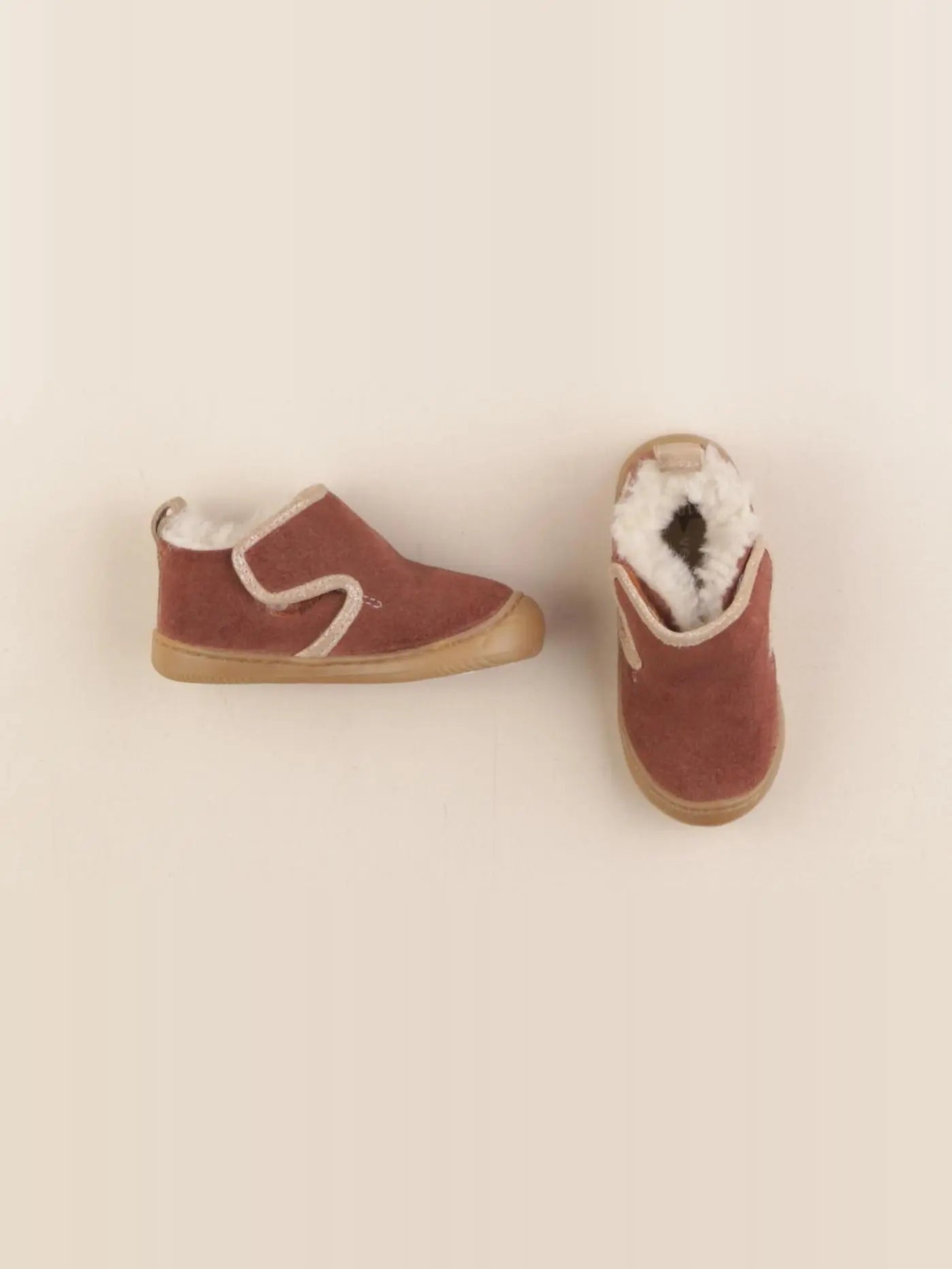 Vertbaudet - chaussons marron - pointure 19