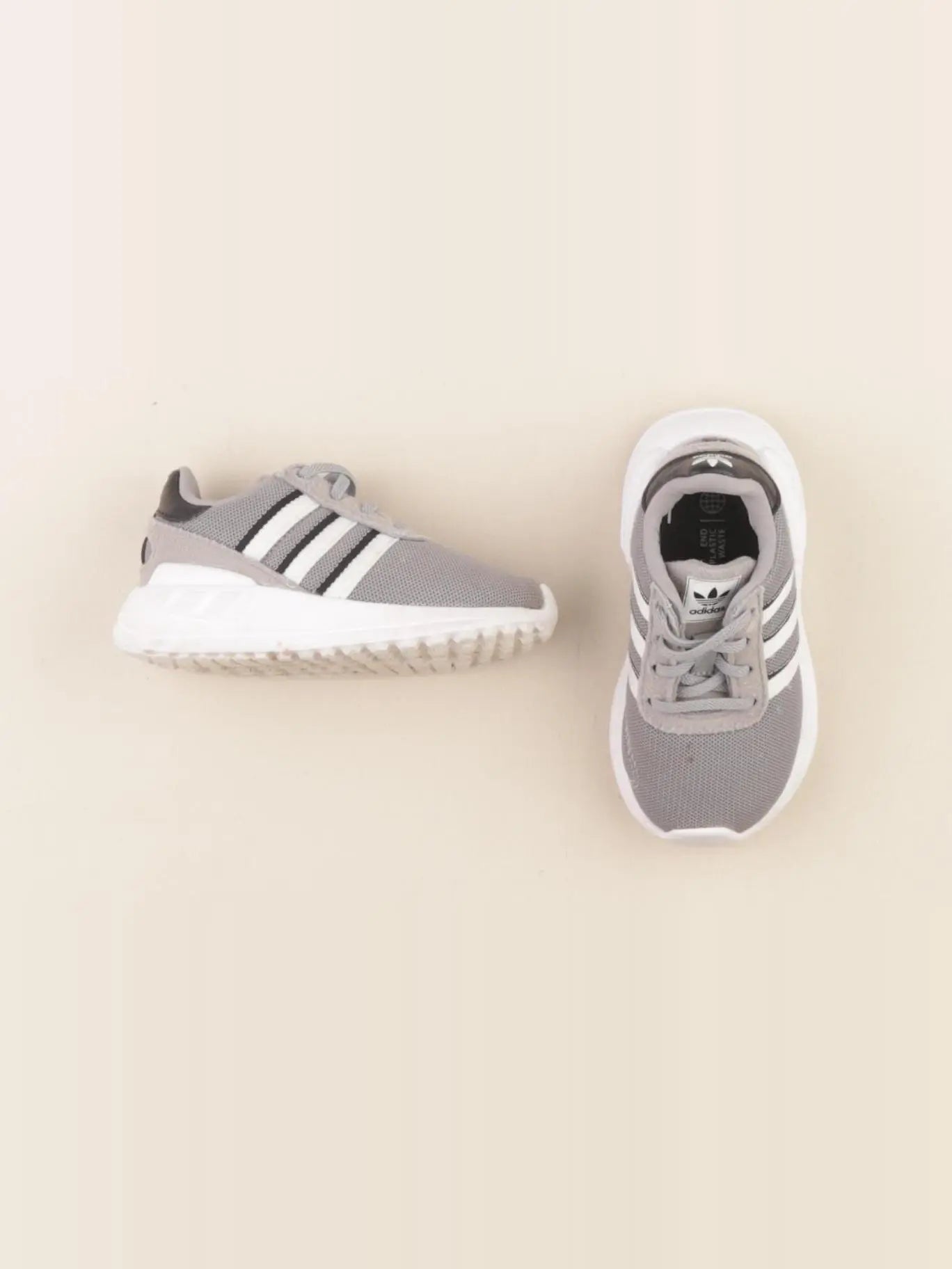 Adidas - baskets gris - pointure 21