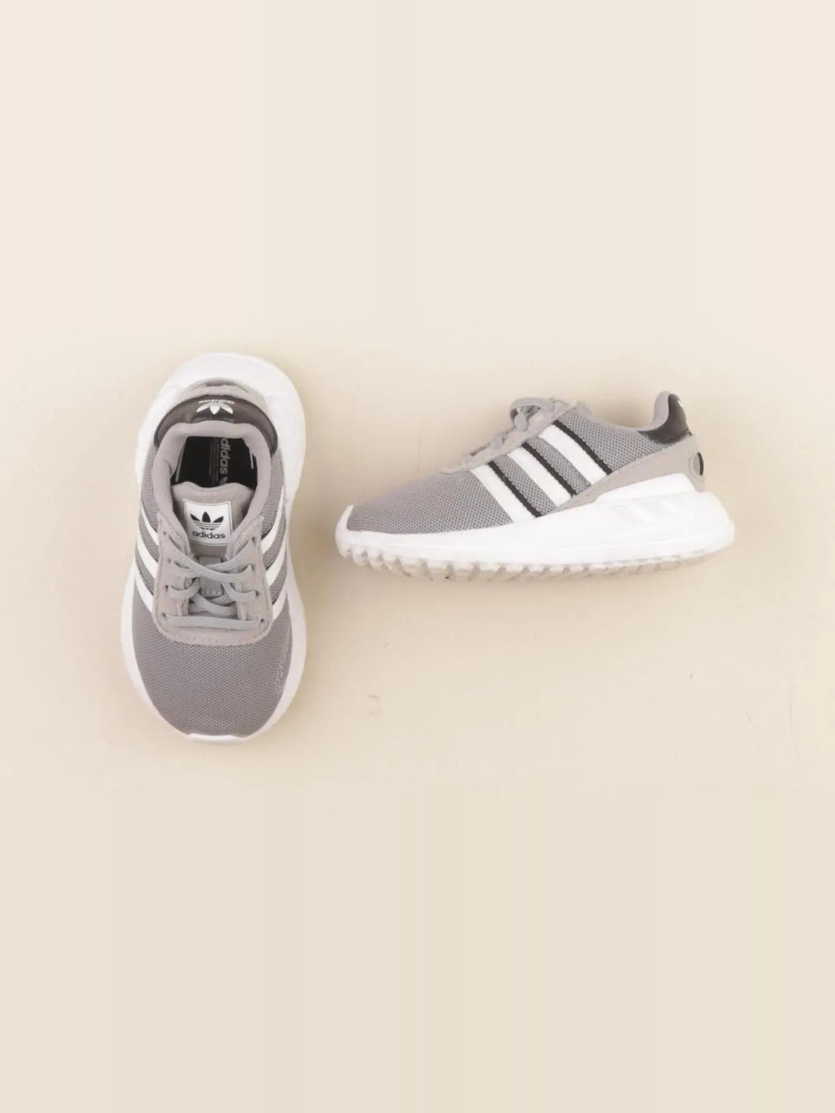 Adidas - baskets gris - pointure 21