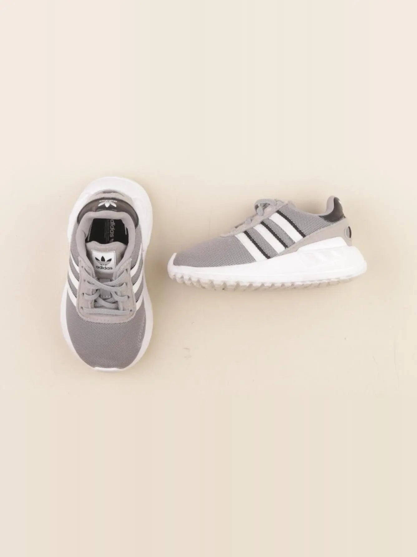 Adidas - baskets gris - pointure 21