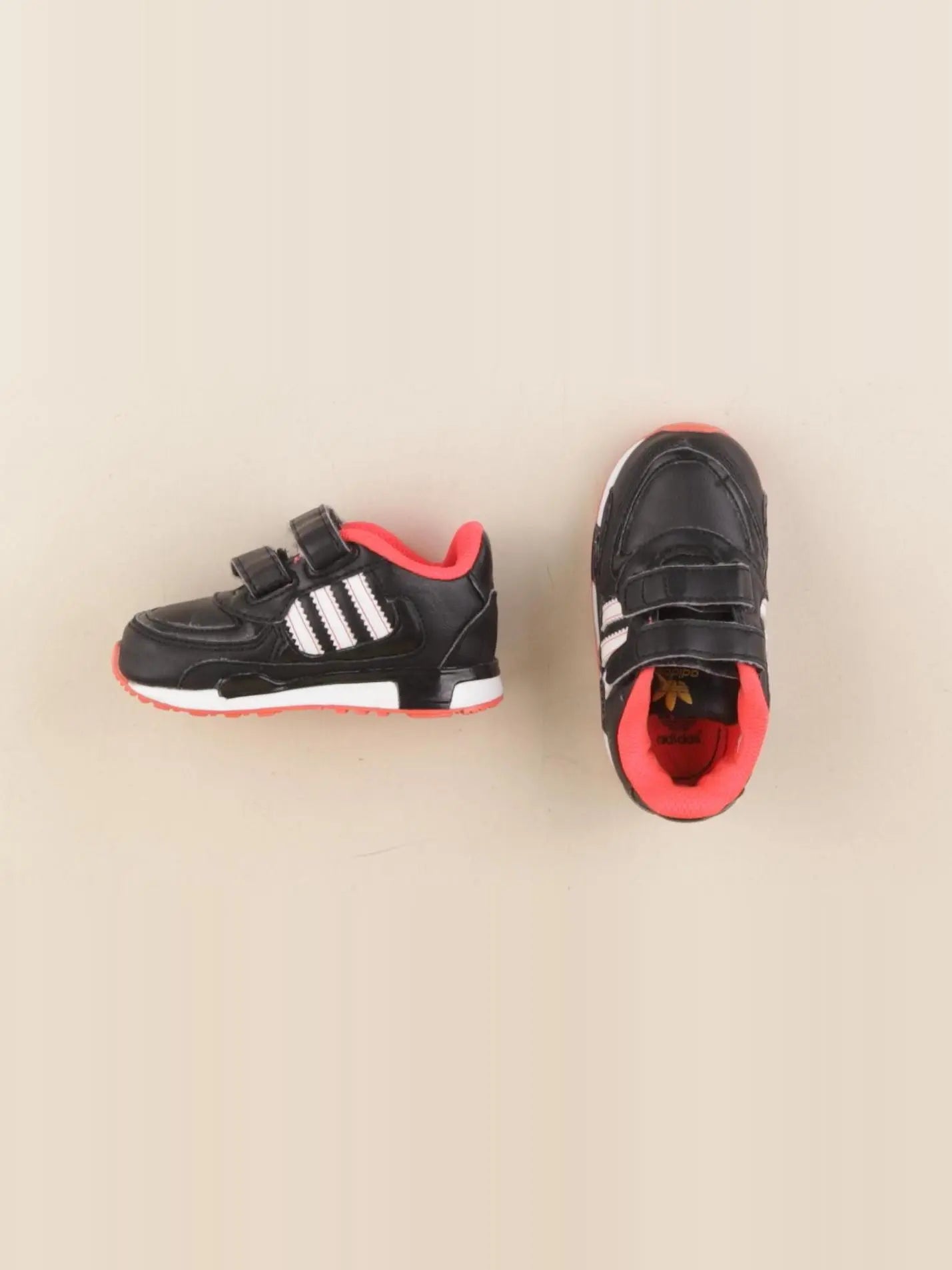 Adidas - baskets noir - pointure 21