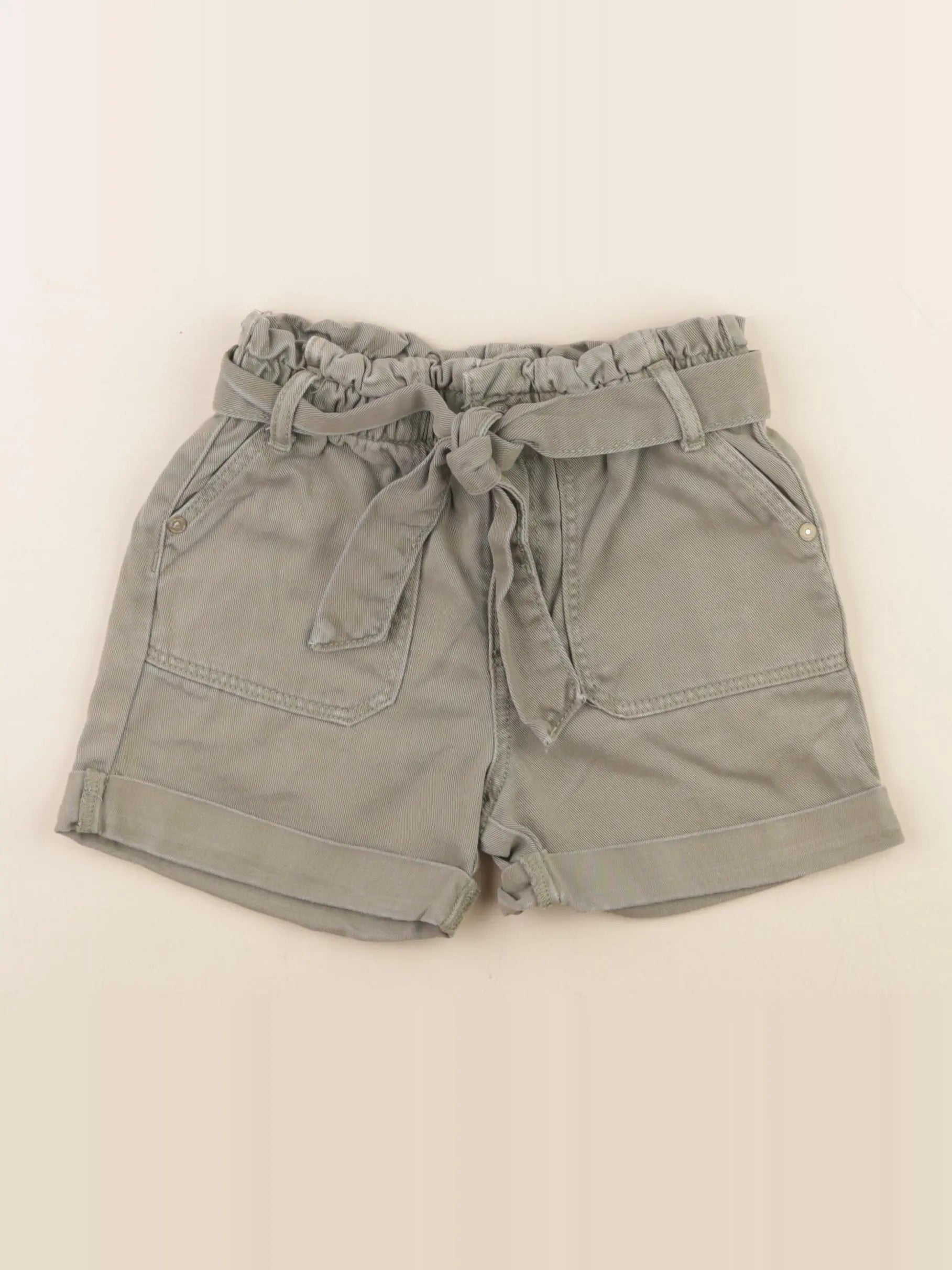 Vertbaudet - short vert - 6 ans