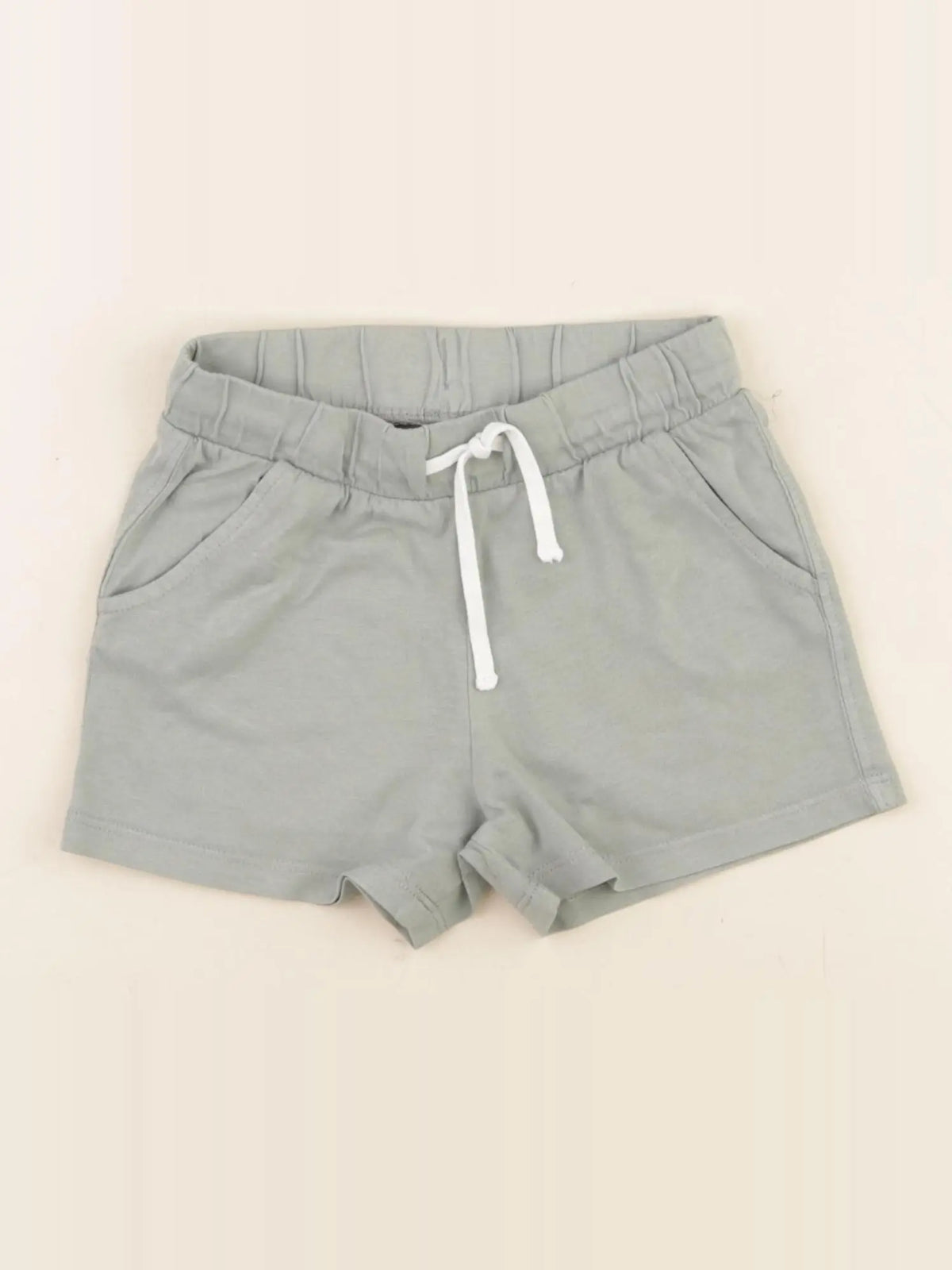 H&M - short vert - 18/24 mois