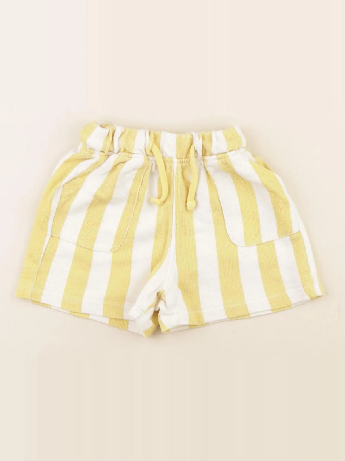 Tape à l'oeil - short jaune - 9 mois