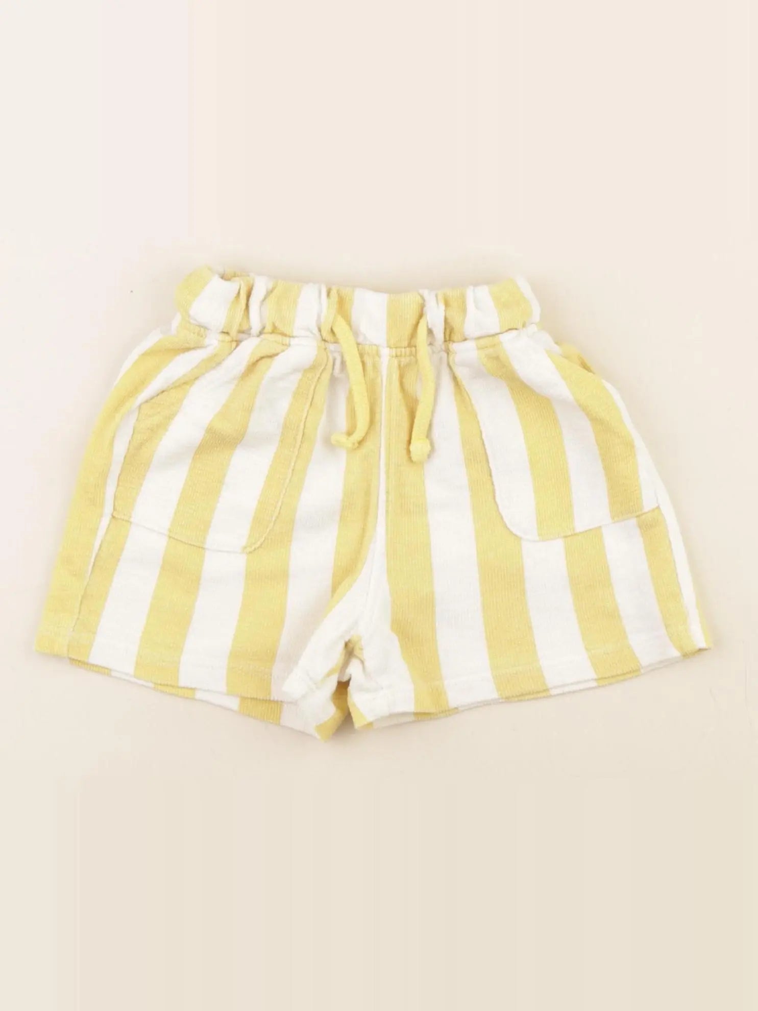 Tape à l'oeil - short jaune - 9 mois
