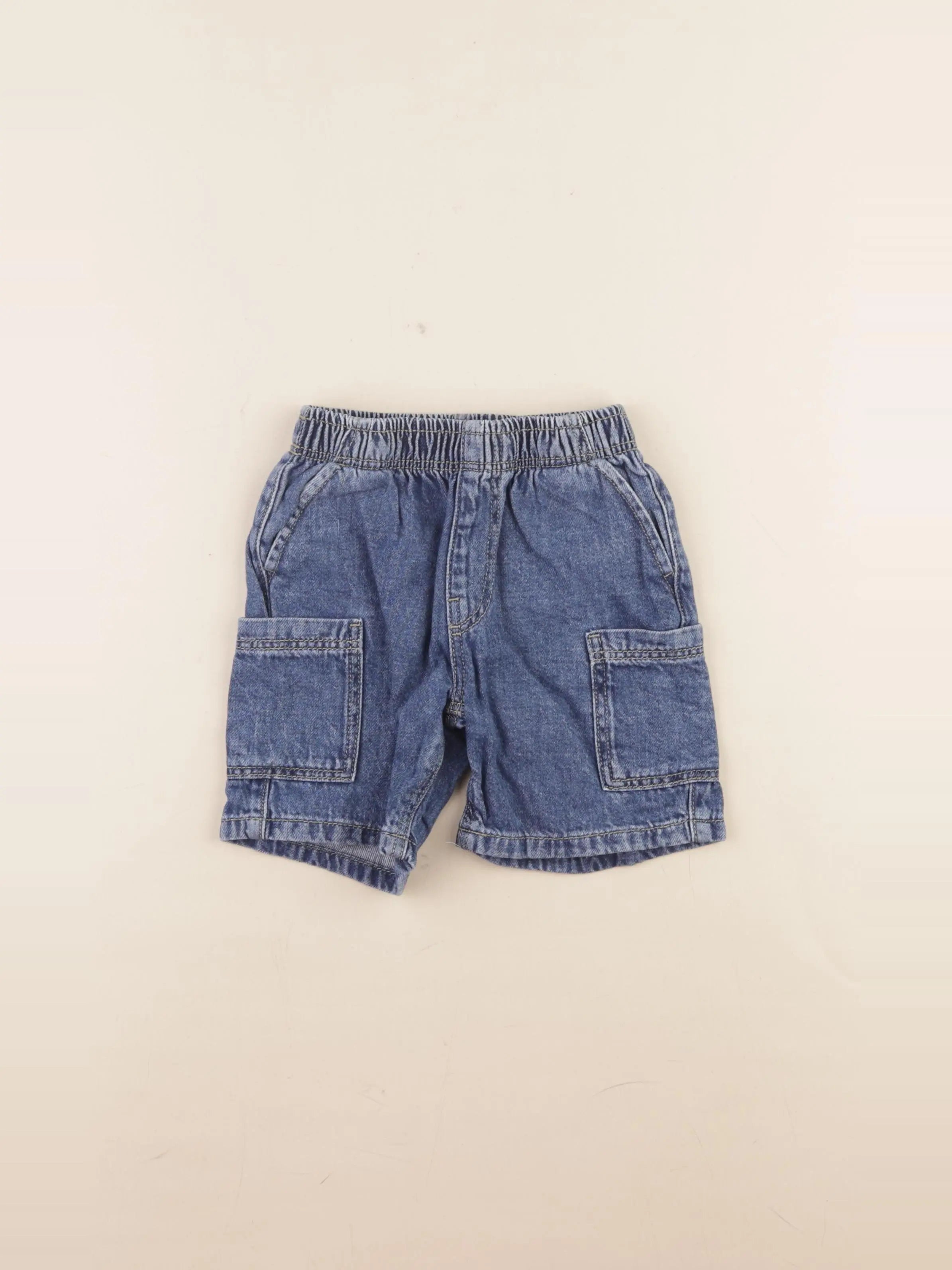 Zara - short bleu - 5 ans