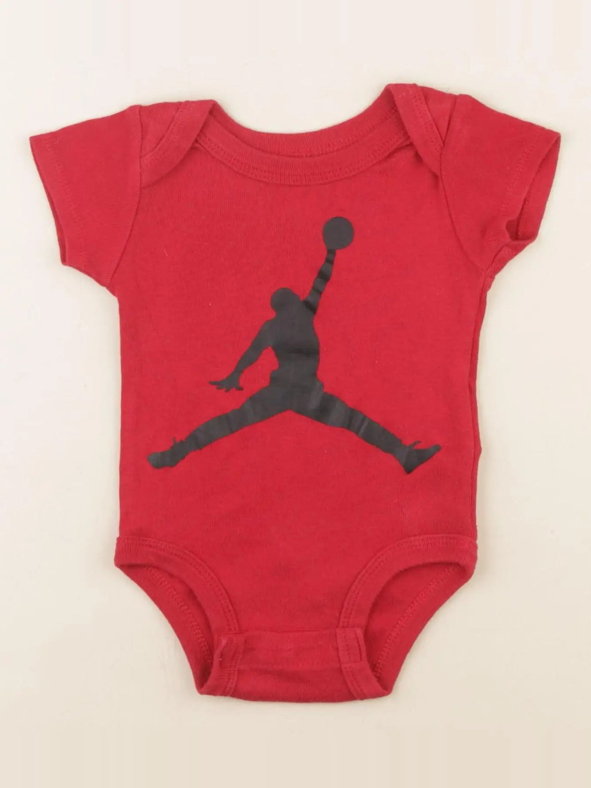 Nike - body rouge - 6 mois