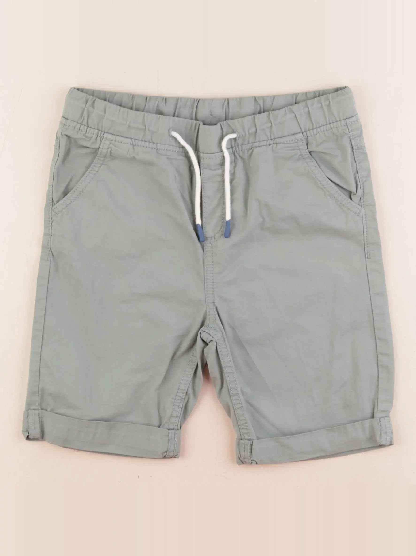 Vertbaudet - short vert - 10 ans