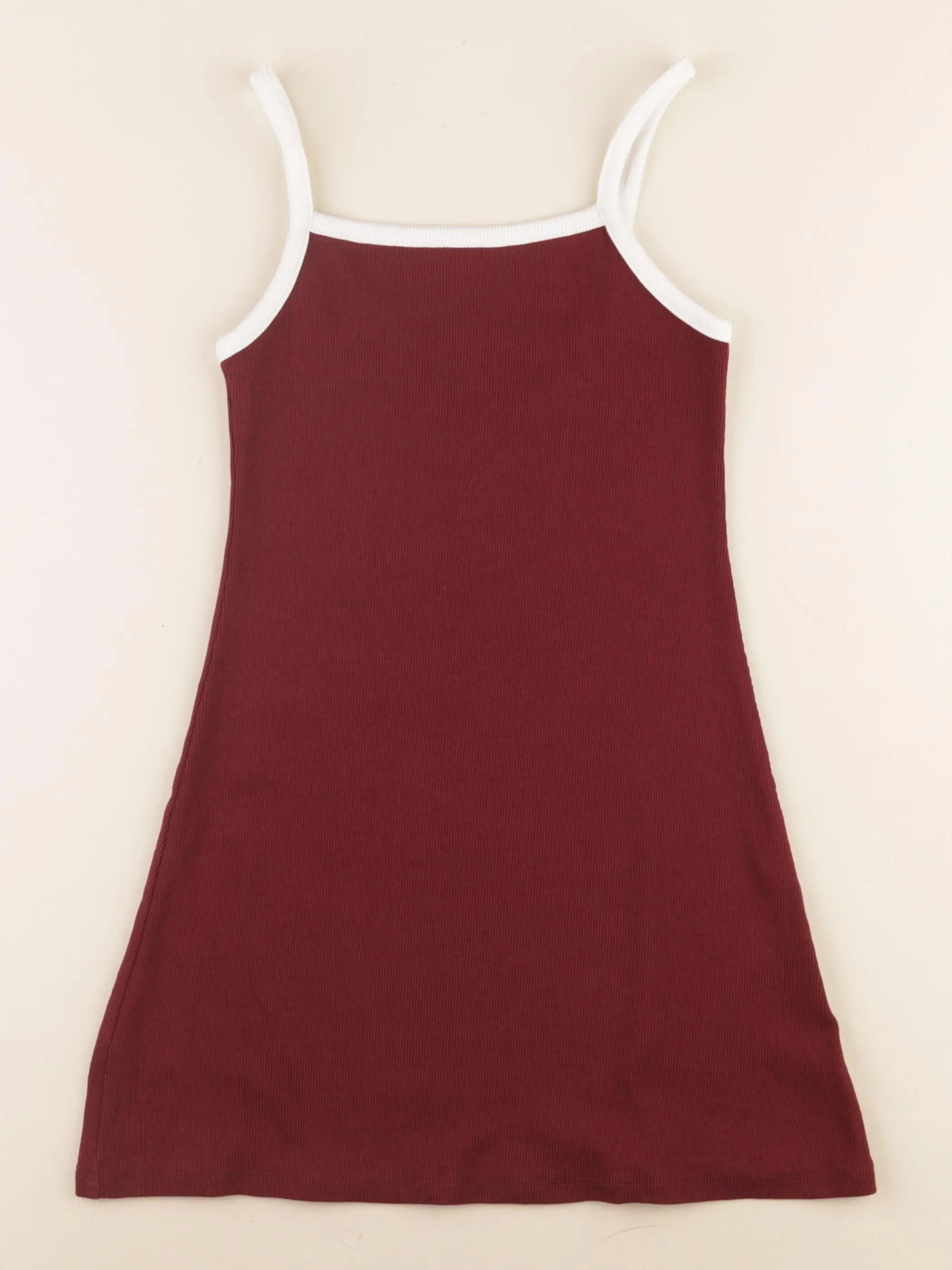 H&M - robe rouge - 8/10 ans