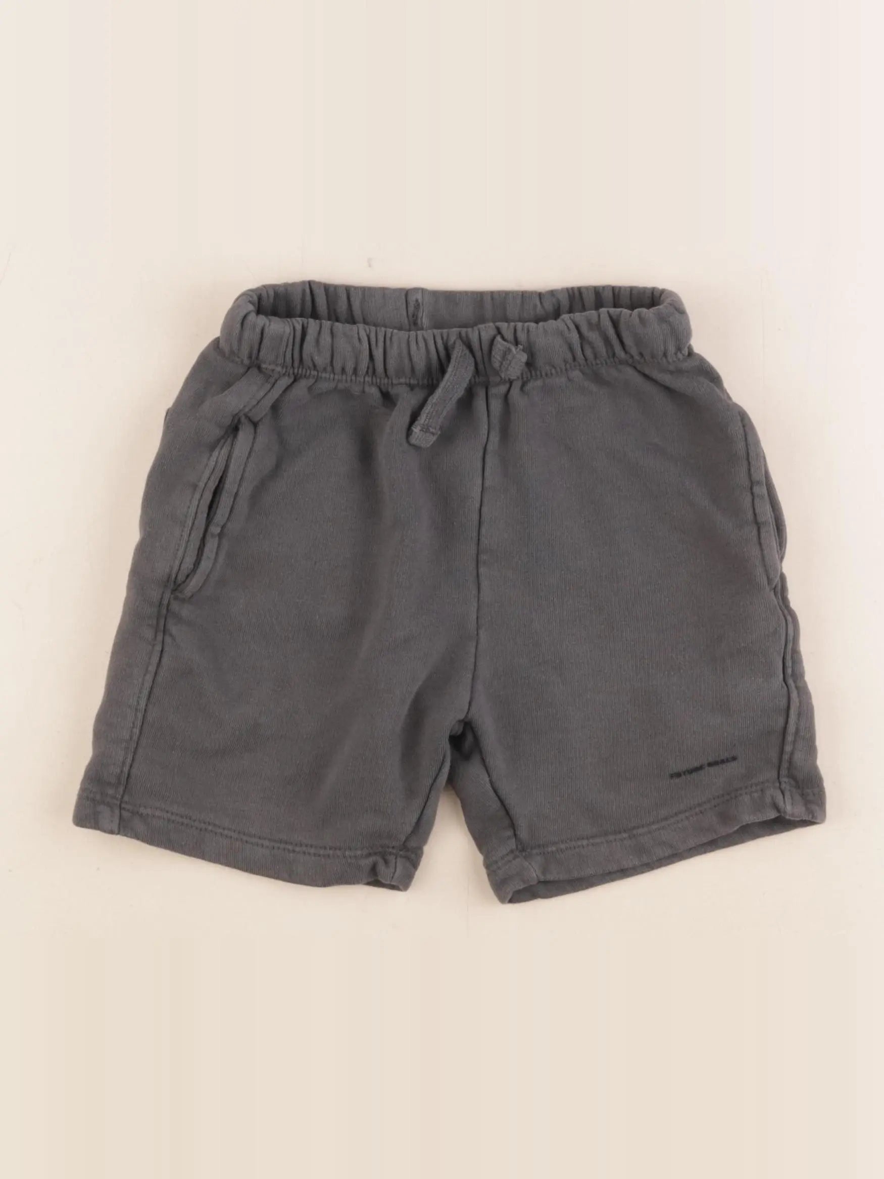 Zara - short vert - 6 ans