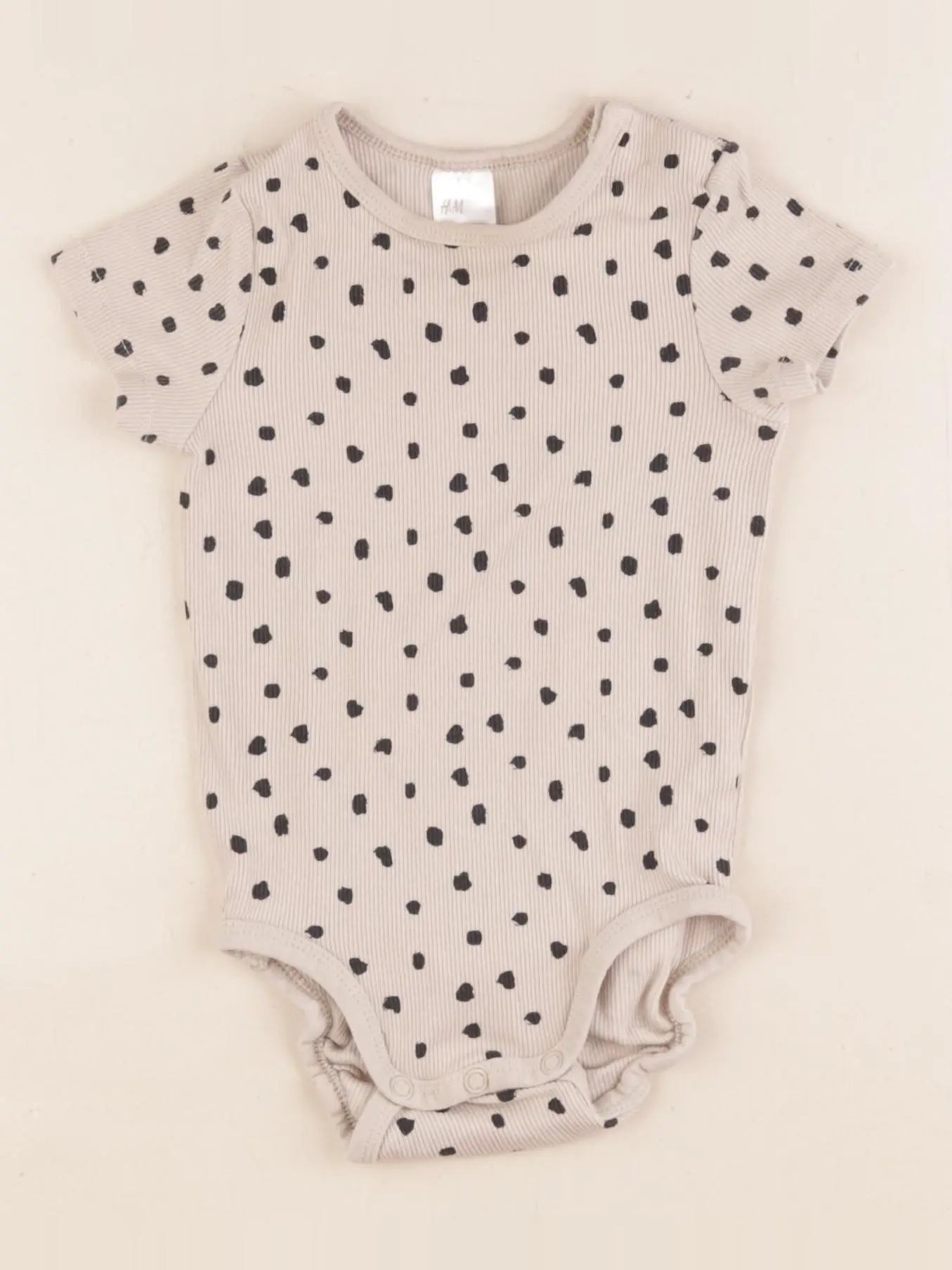 H&M - body beige - 9 mois