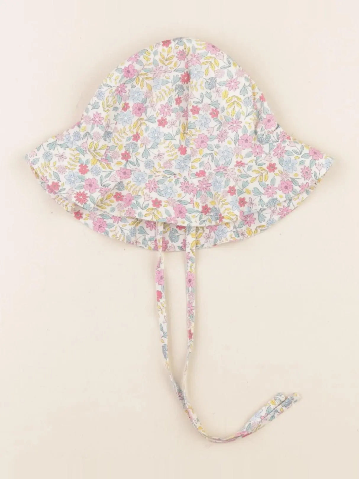 Vertbaudet - chapeau multicolore - 3/6 mois