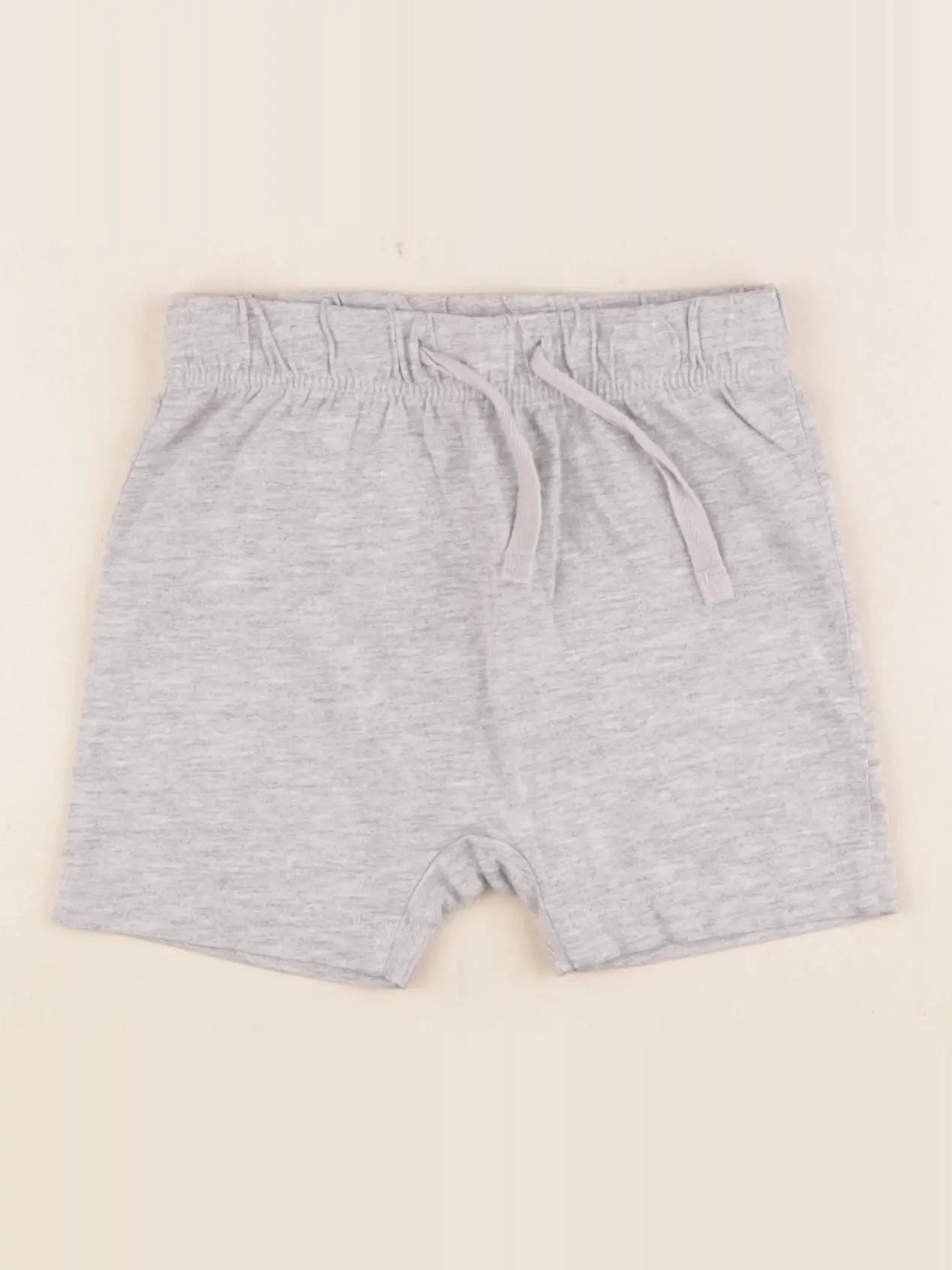 H&M - short gris - 6/9 mois