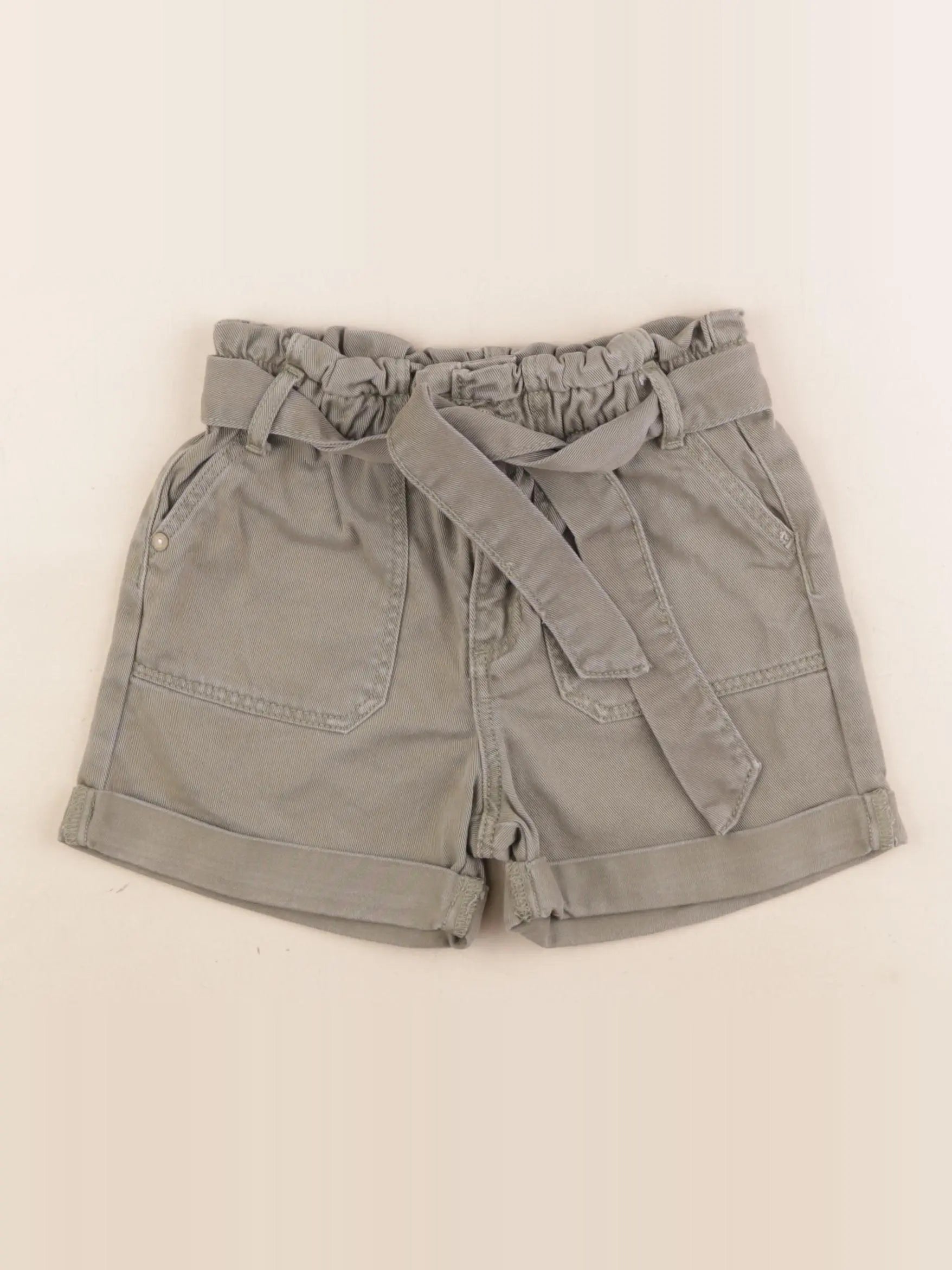 Vertbaudet - short vert - 6 ans