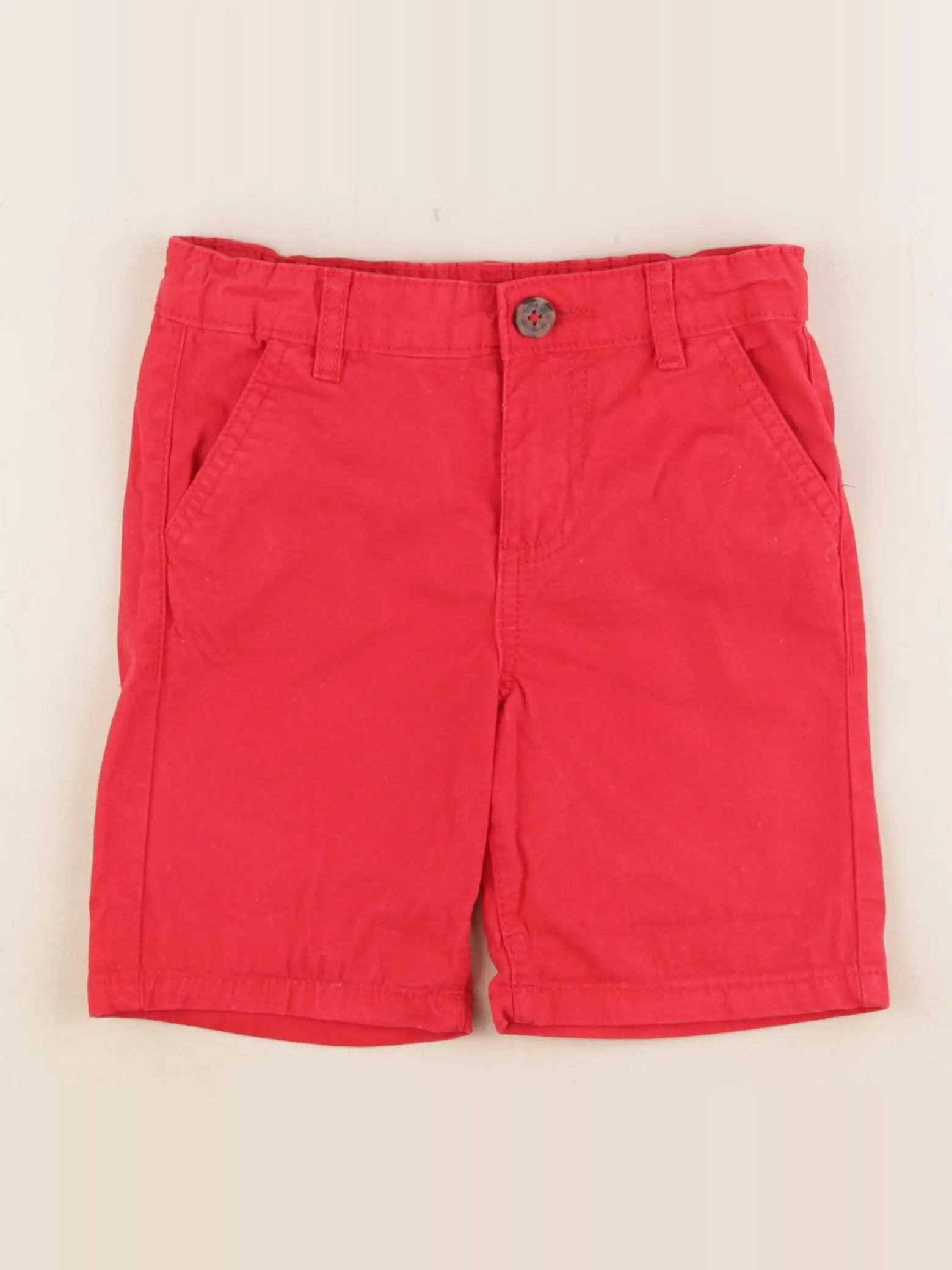 Vertbaudet - short rouge - 4 ans