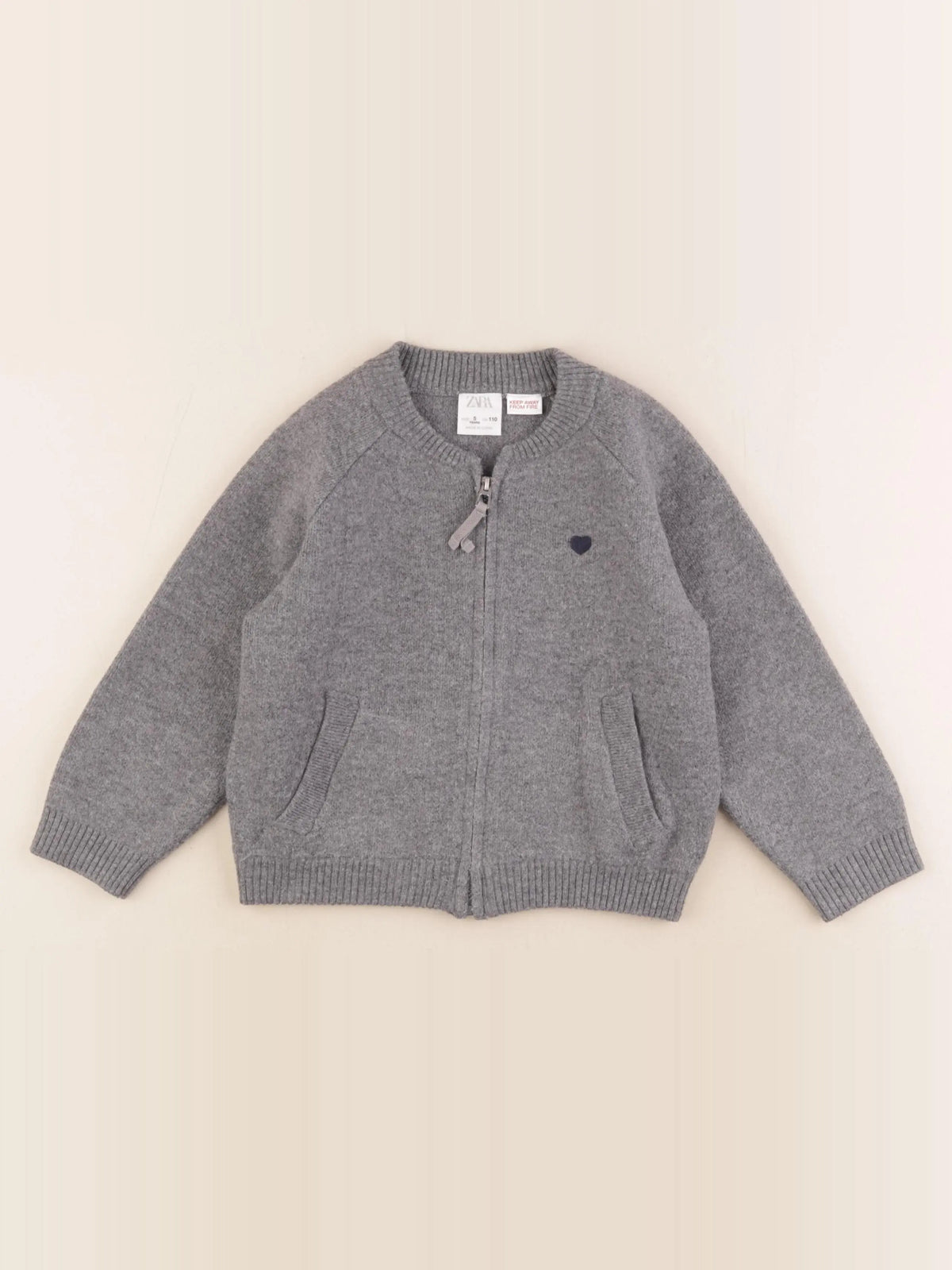 Zara - gilet gris - 5 ans