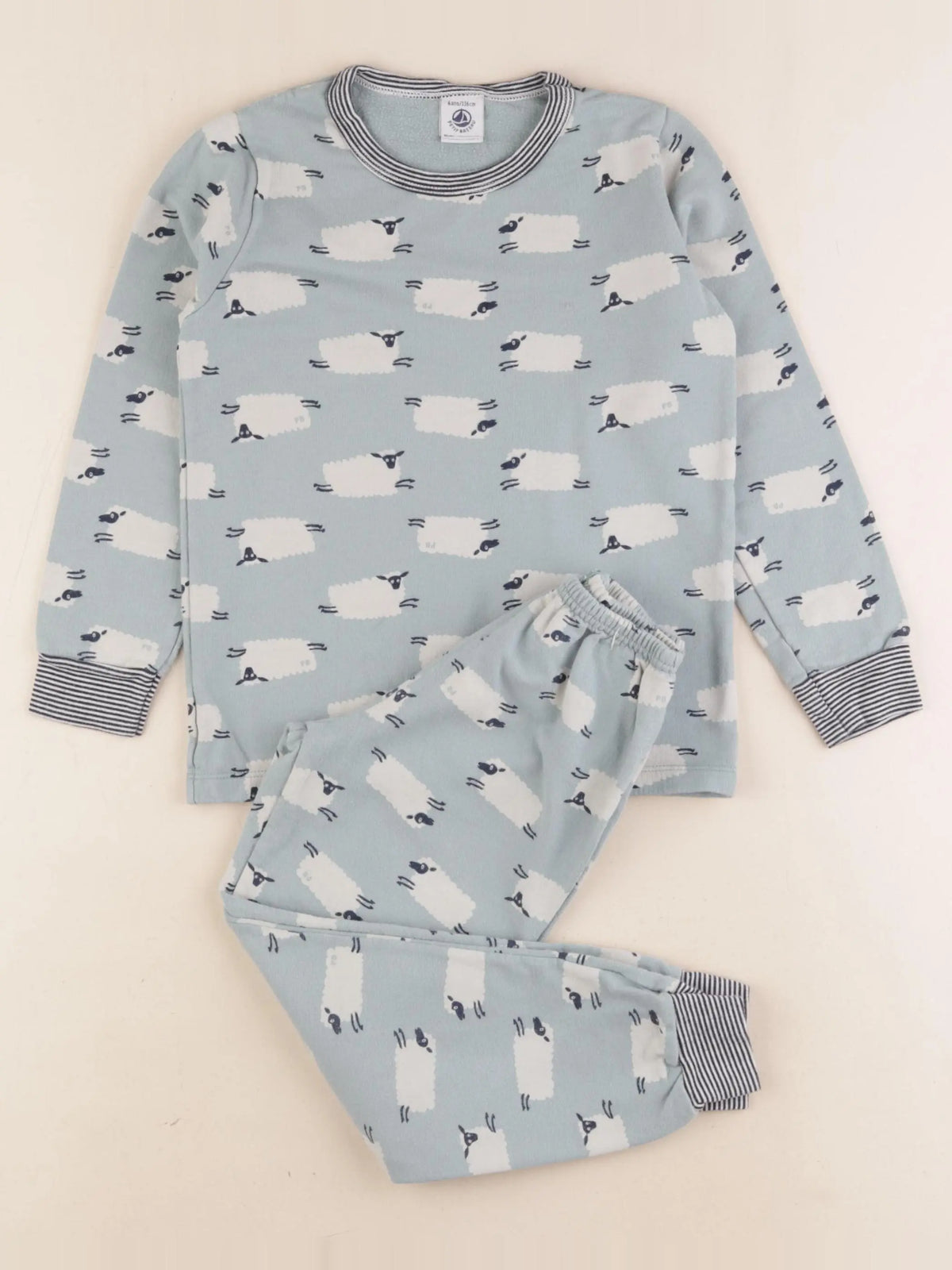 Petit Bateau - pyjama vert - 6 ans