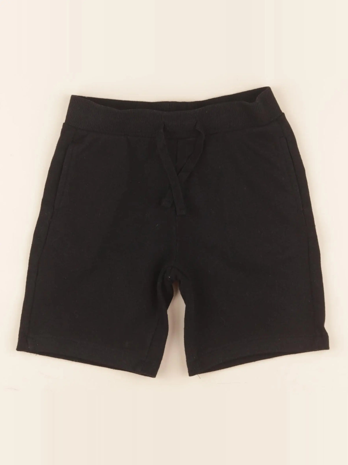 Vertbaudet - short noir - 7 ans
