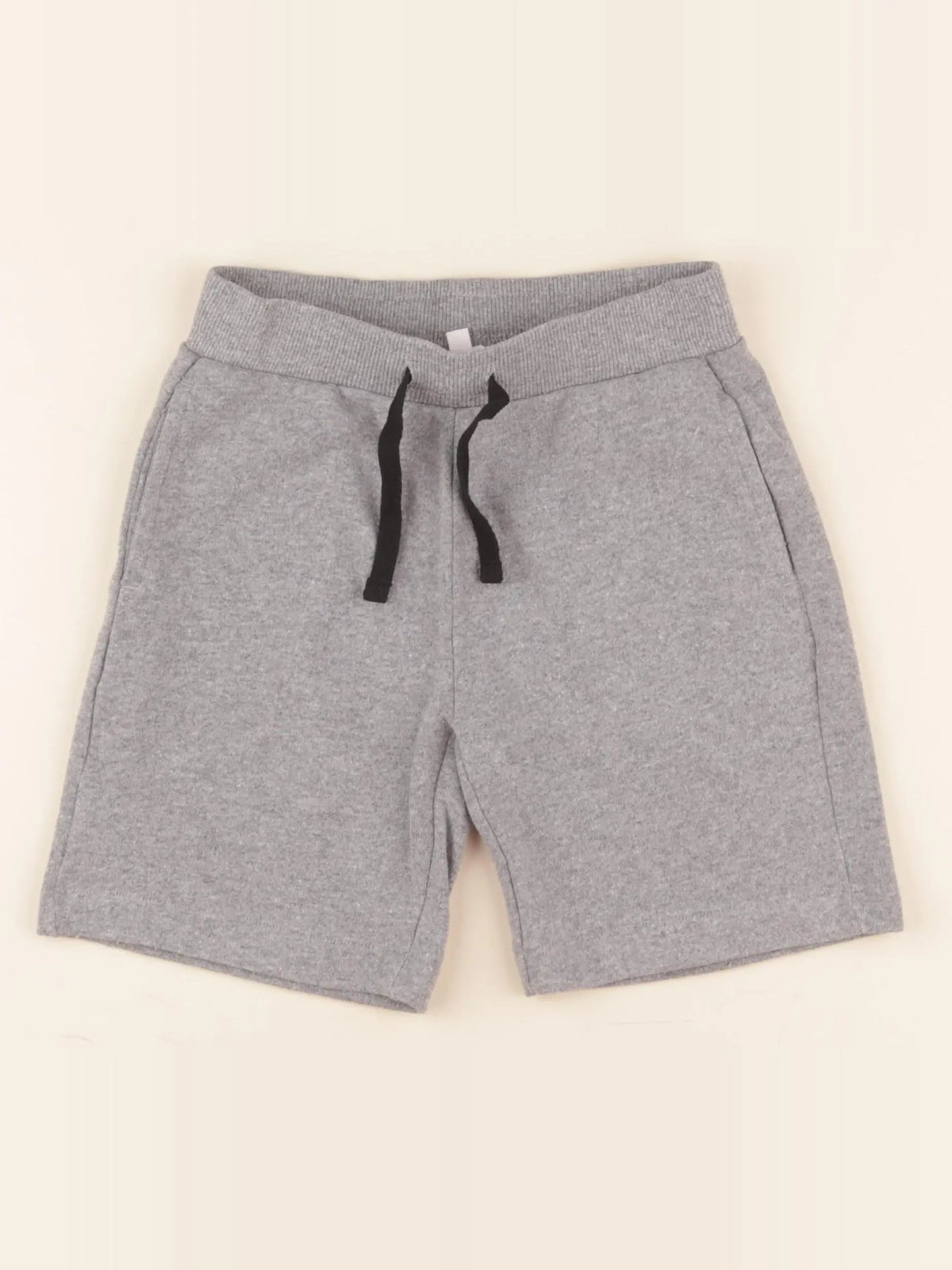 Vertbaudet - short gris - 7 ans