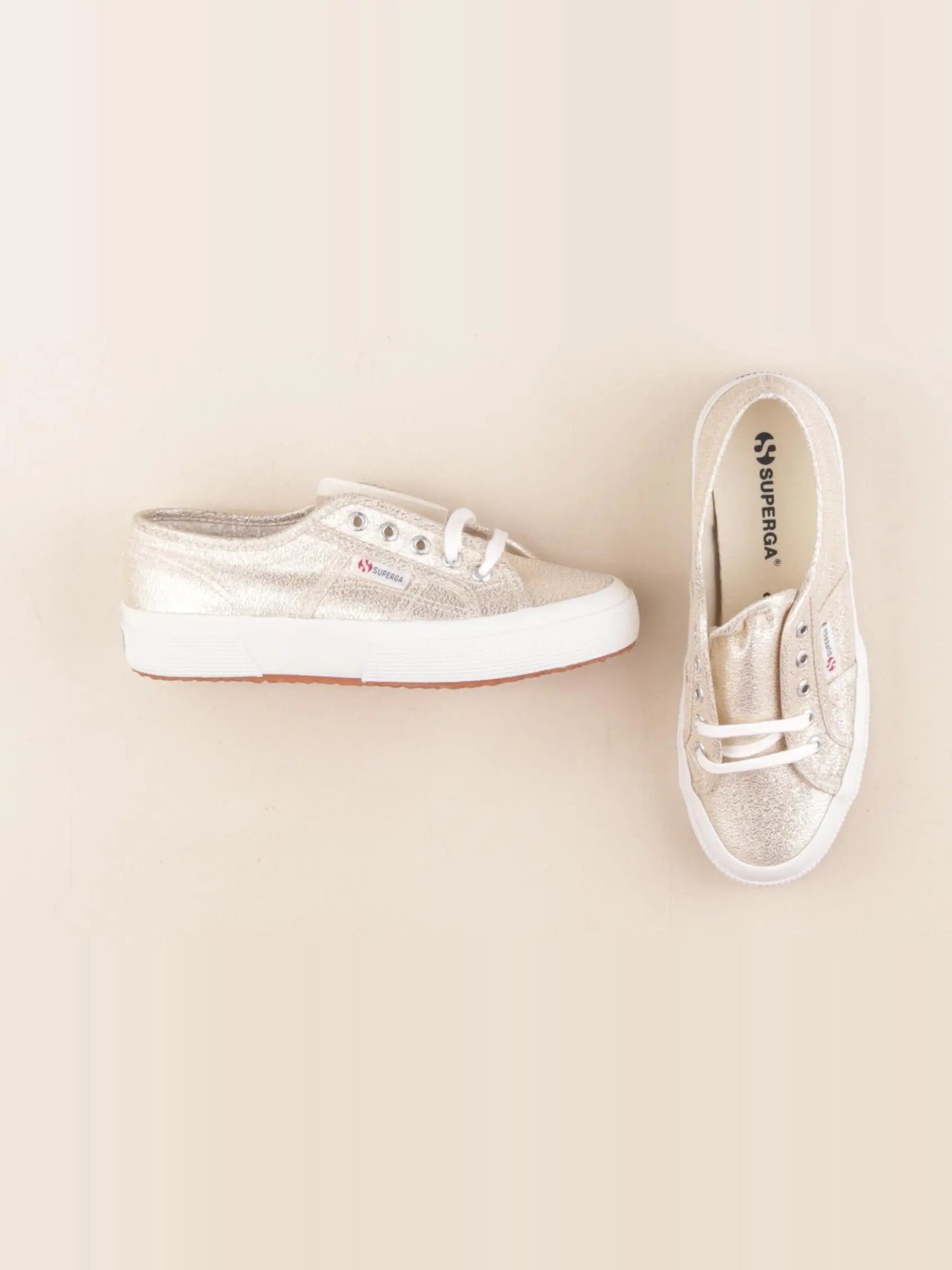 Superga - tennis à scratch/ lacets or - pointure 34