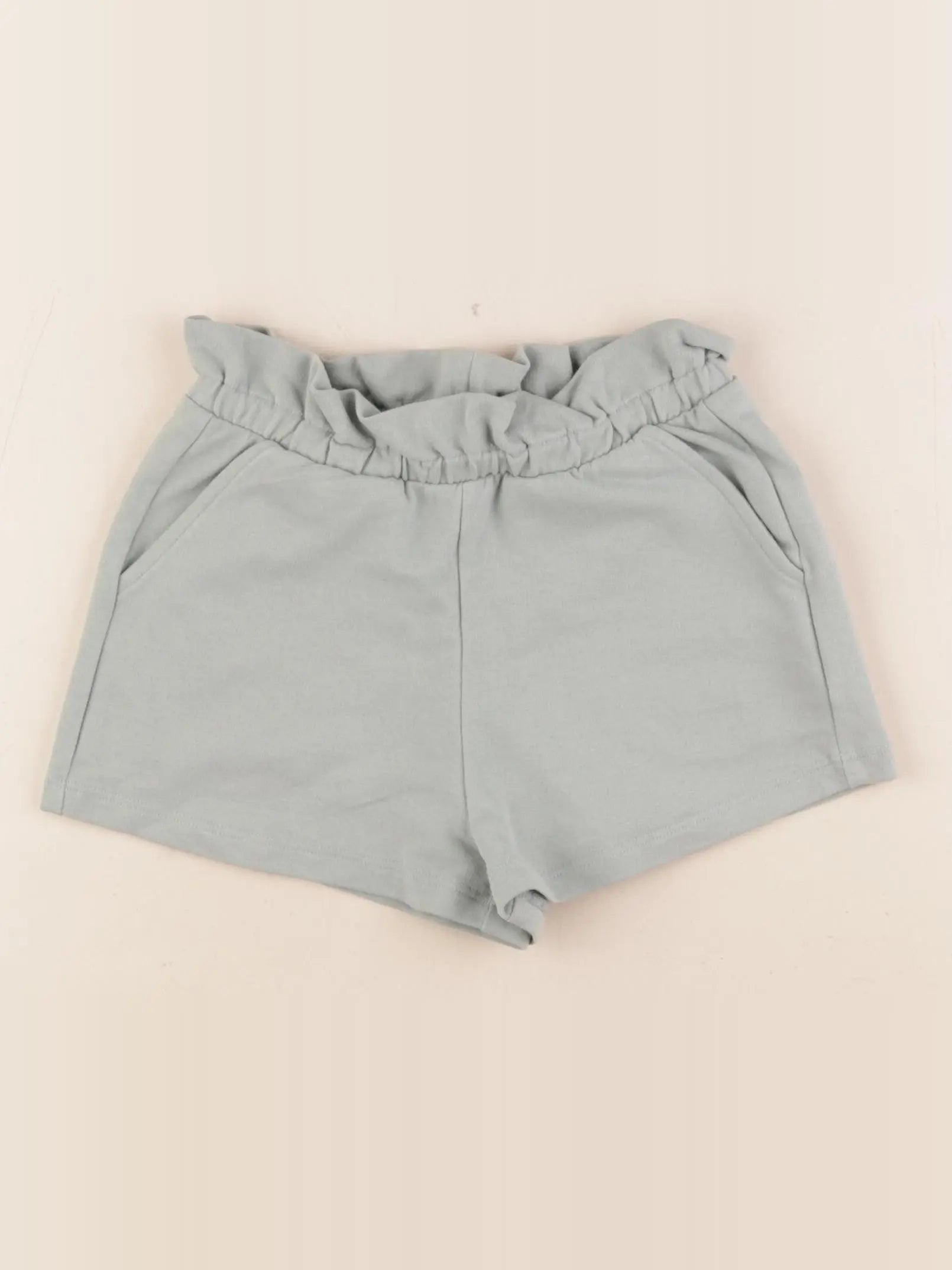 Vertbaudet - short vert - 5 ans
