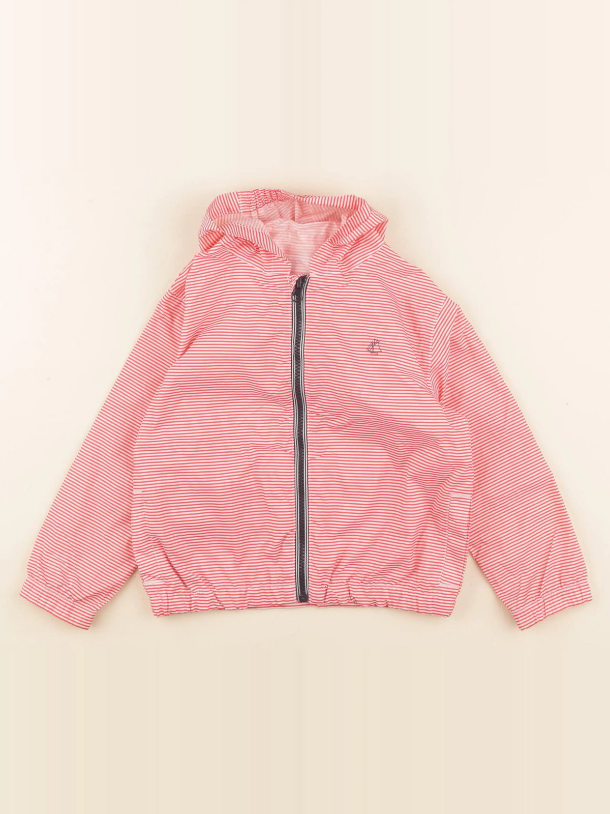 Petit Bateau - coupe-vent rouge - 4 ans