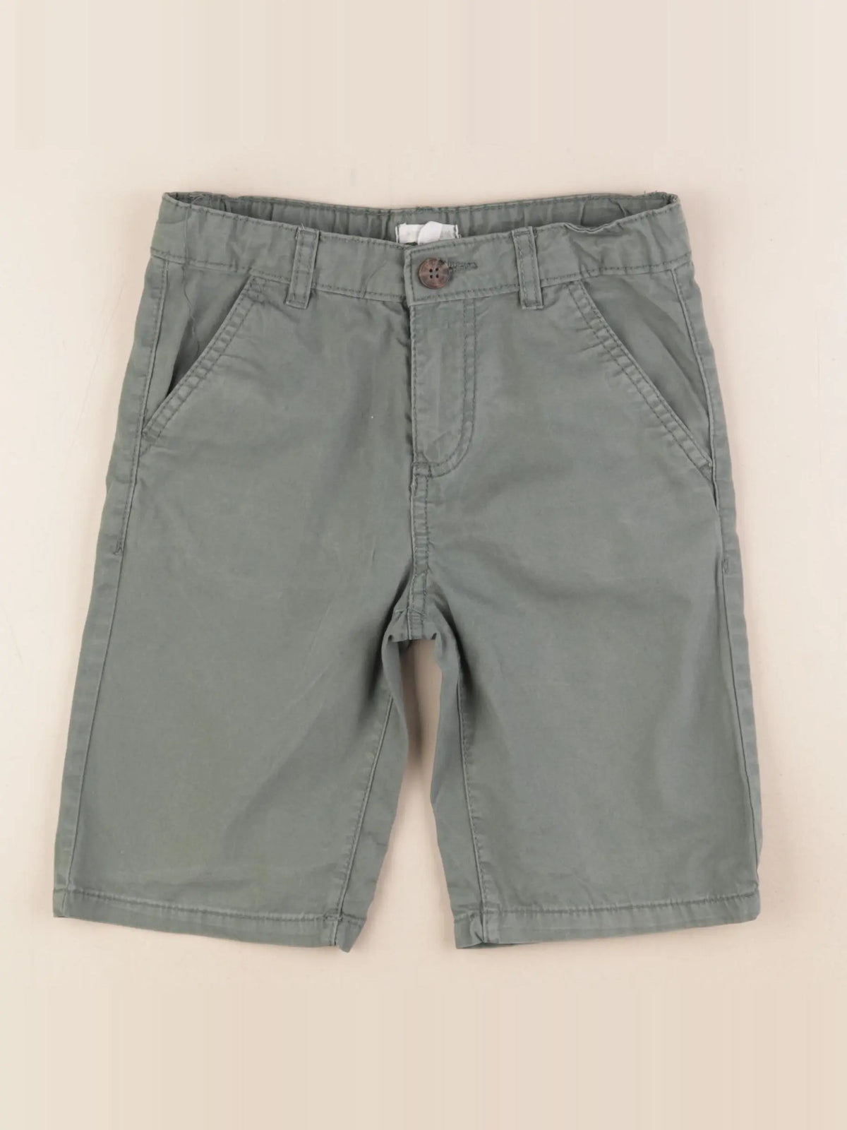 Vertbaudet - short vert - 8 ans