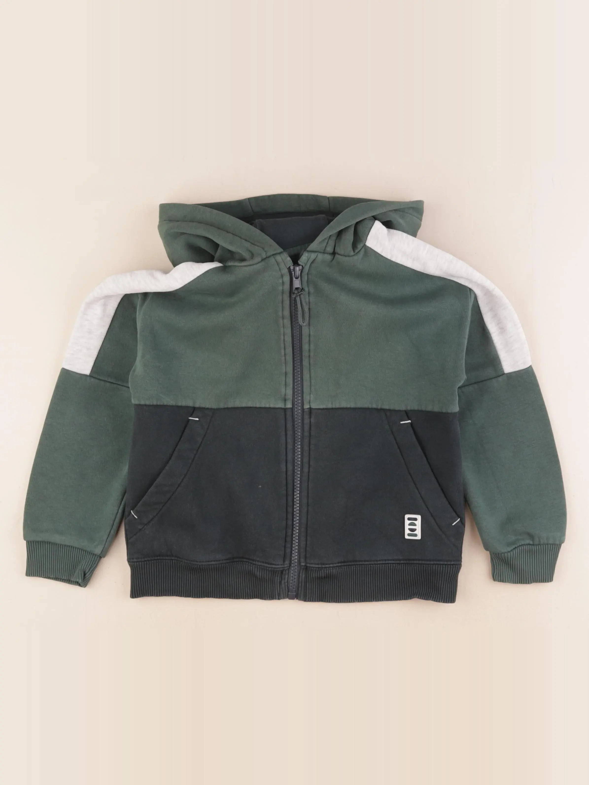 Vertbaudet - sweat vert - 5 ans