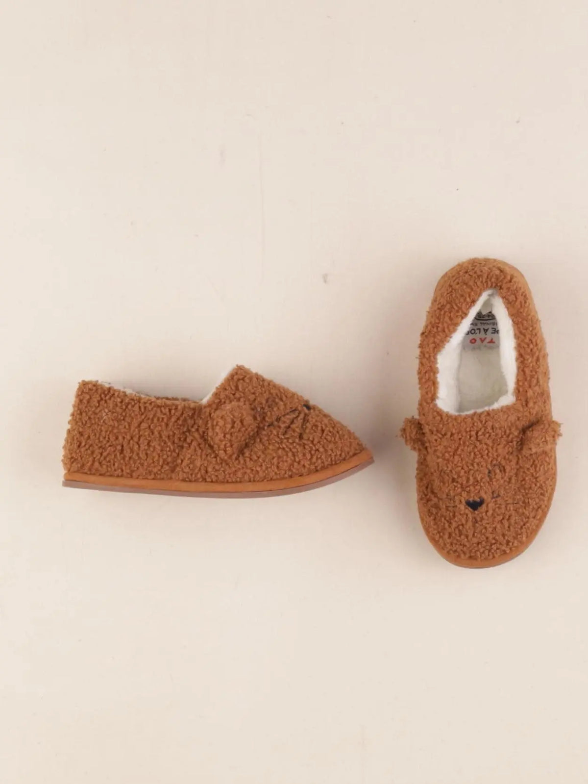 Tape à l'oeil - chaussons marron - pointure 24/25