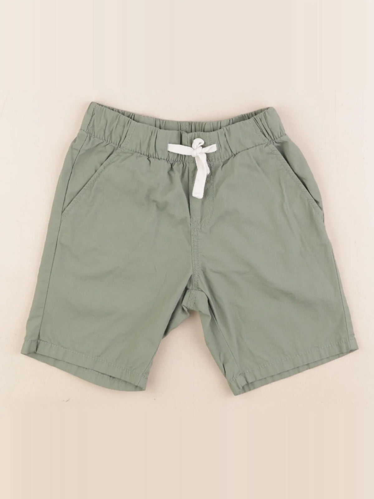 H&M - short vert - 3/4 ans