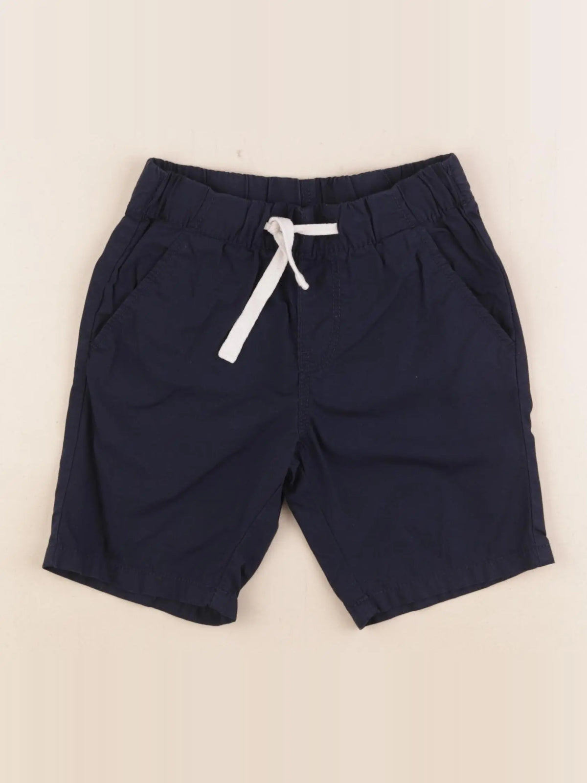 H&M - short bleu - 3/4 ans