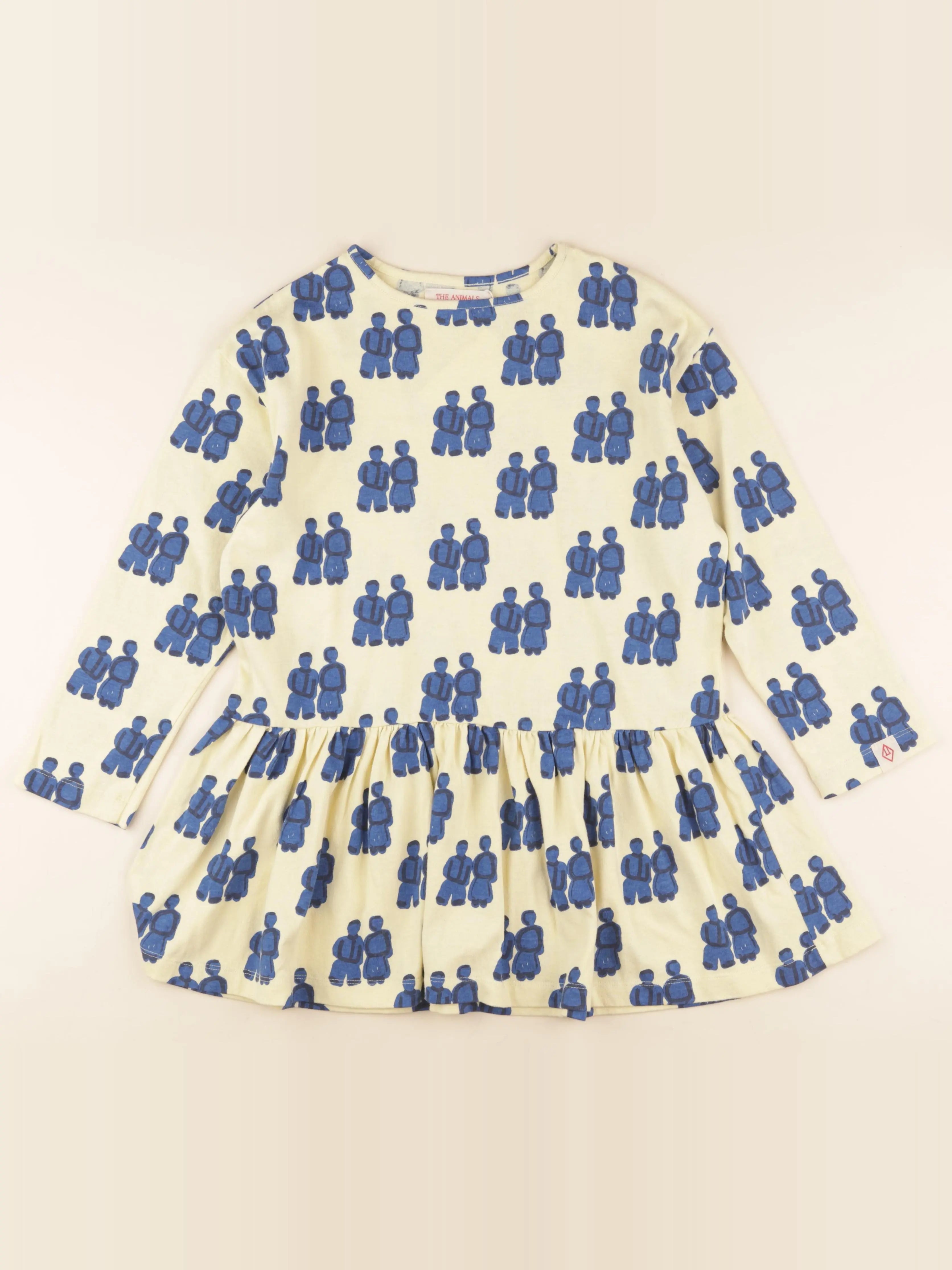 Robe beige, bleu