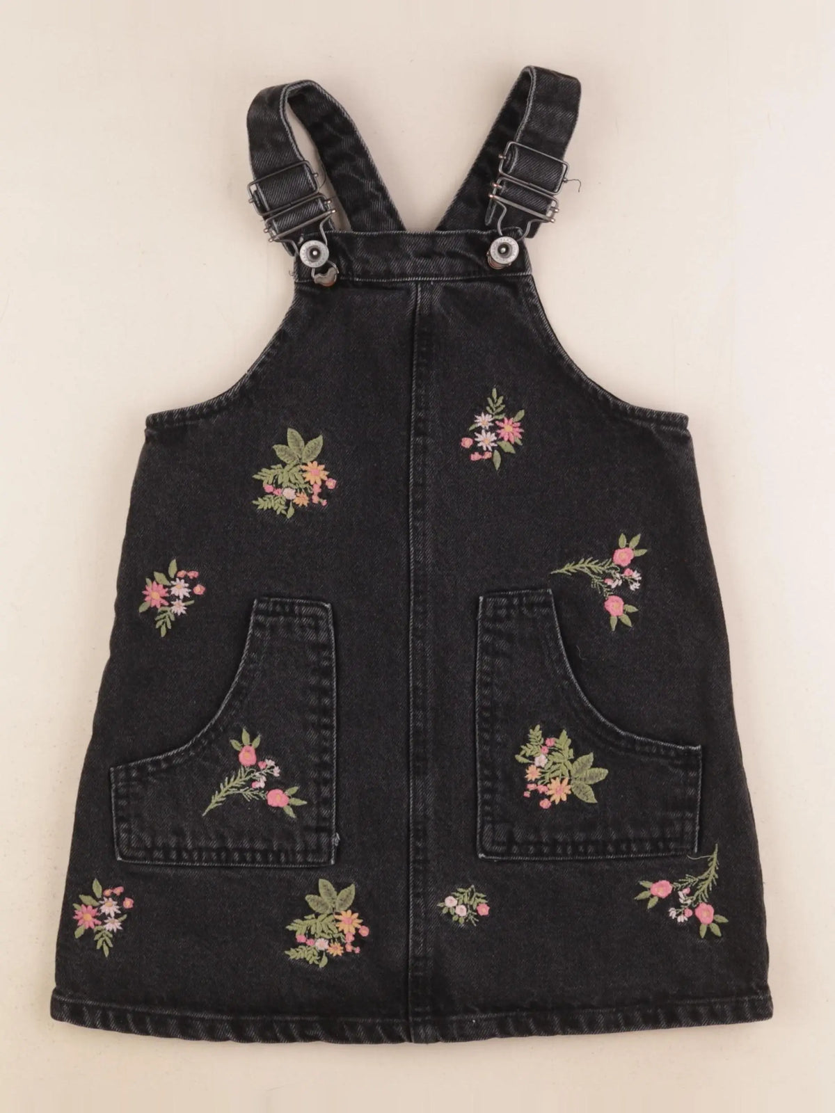 Zara - robe noir - 6 ans