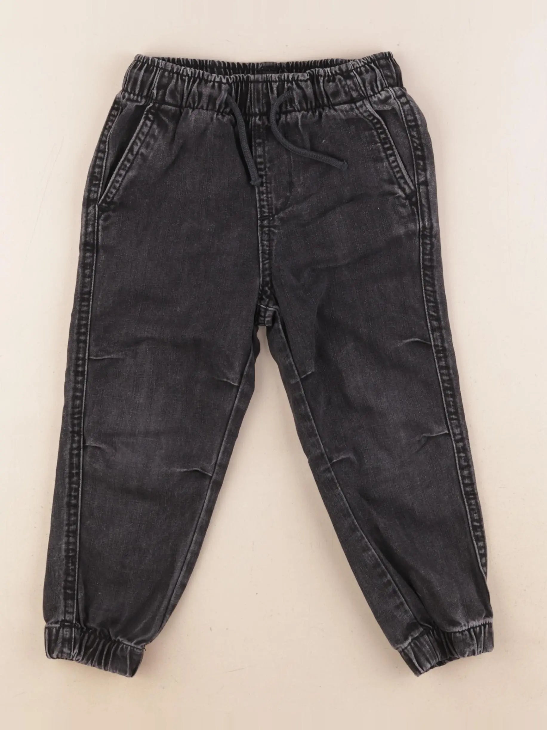 H&M - jean noir - 18/24 mois