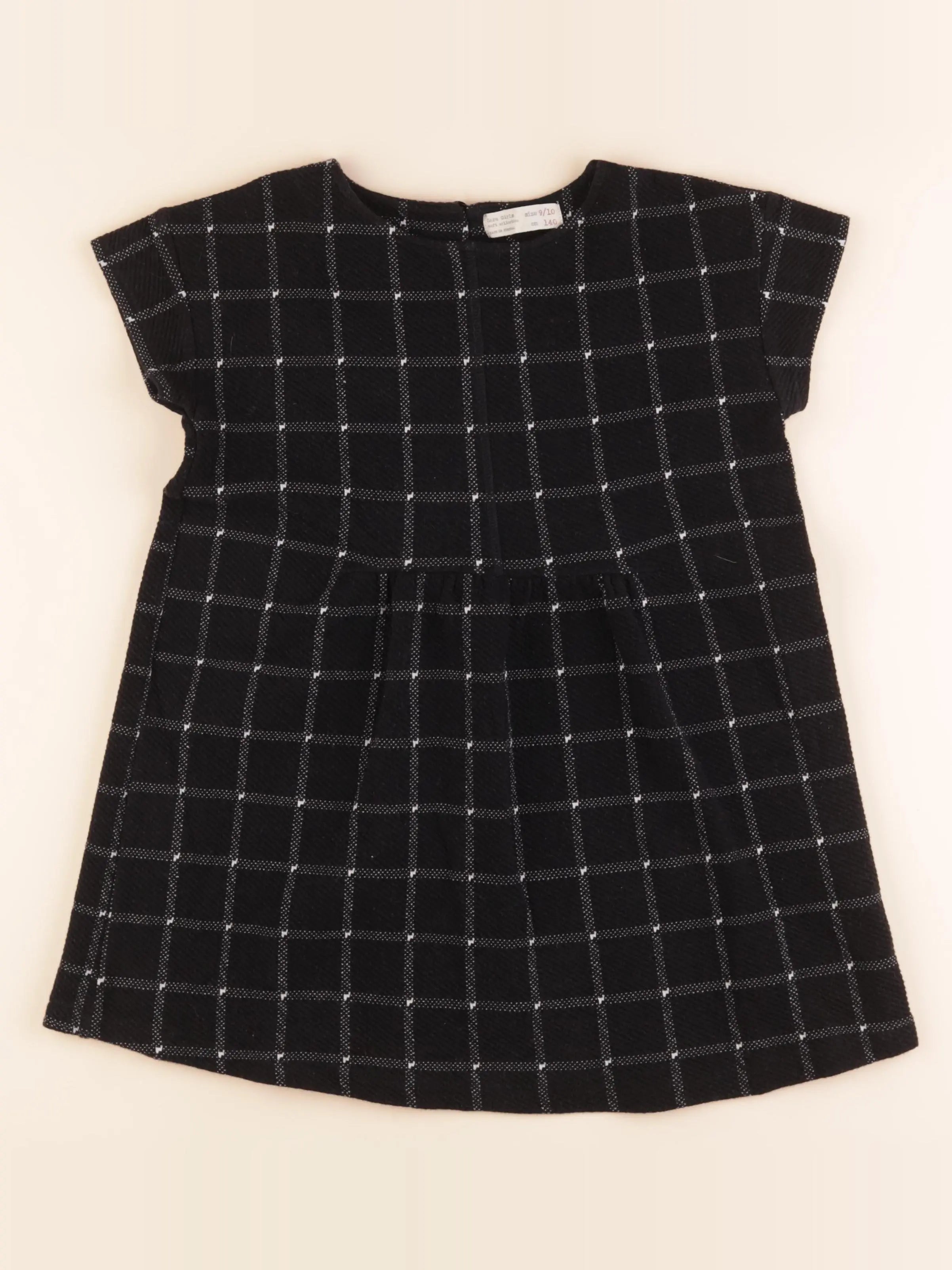 Zara - robe noir - 9/10 ans