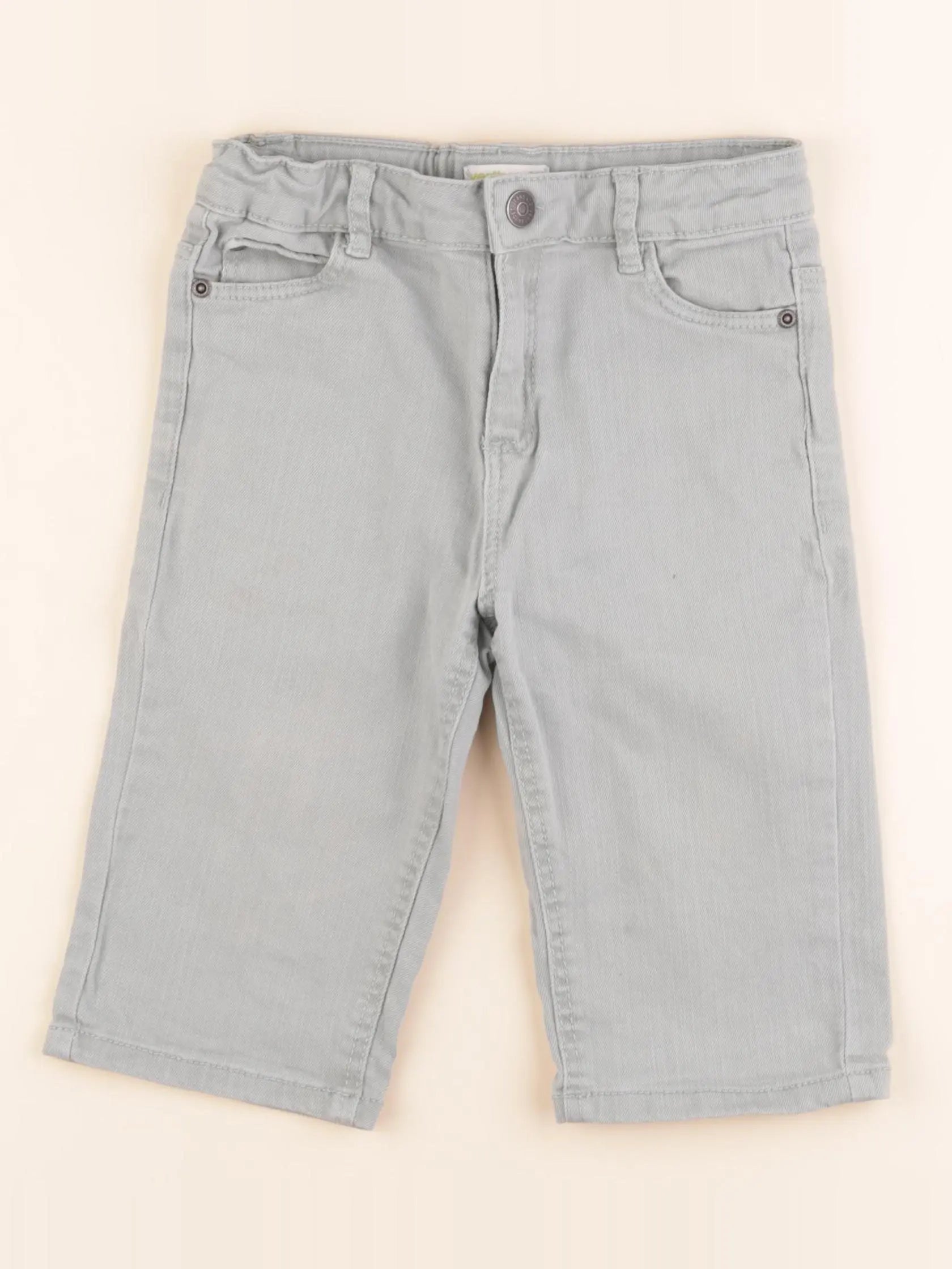 Vertbaudet - short vert - 8 ans