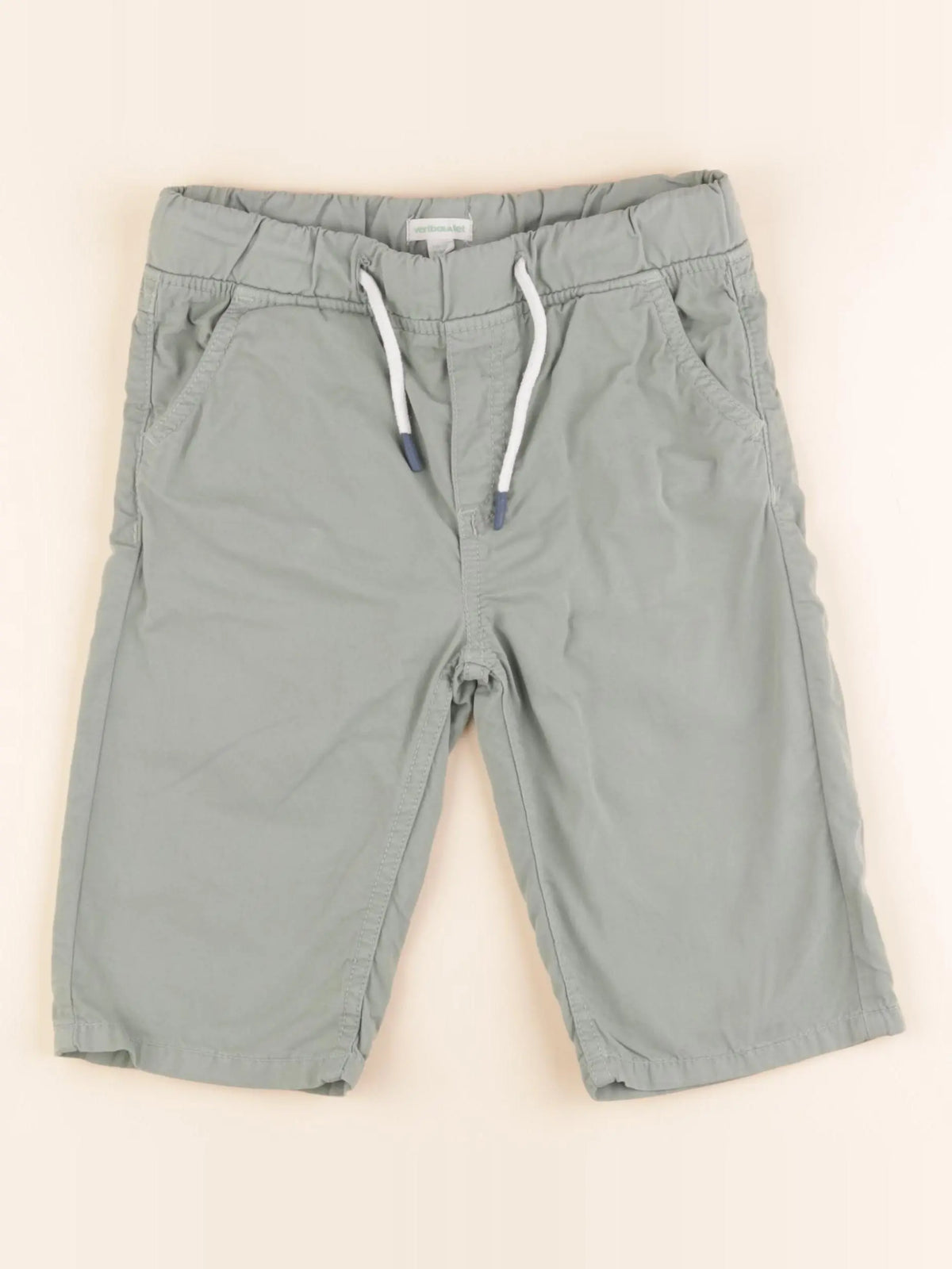 Vertbaudet - short vert - 8 ans