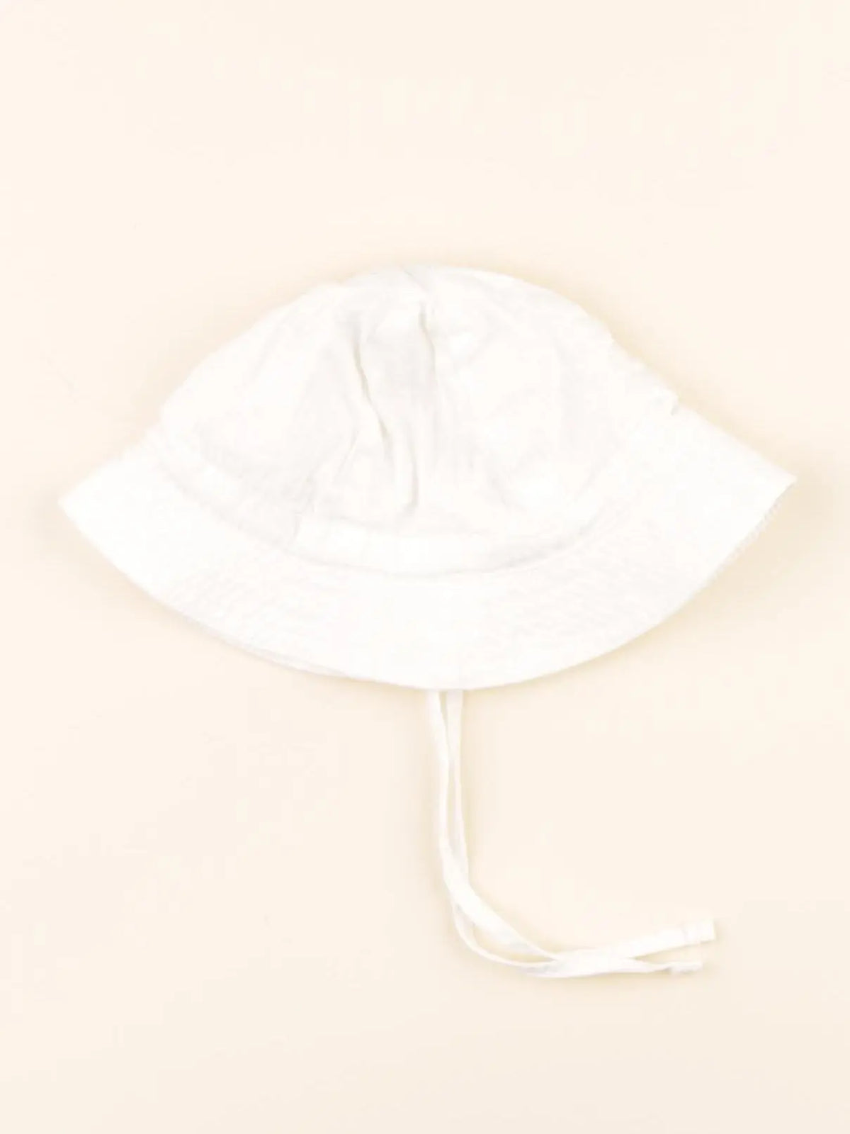 Zara - chapeau blanc - 12/18 mois