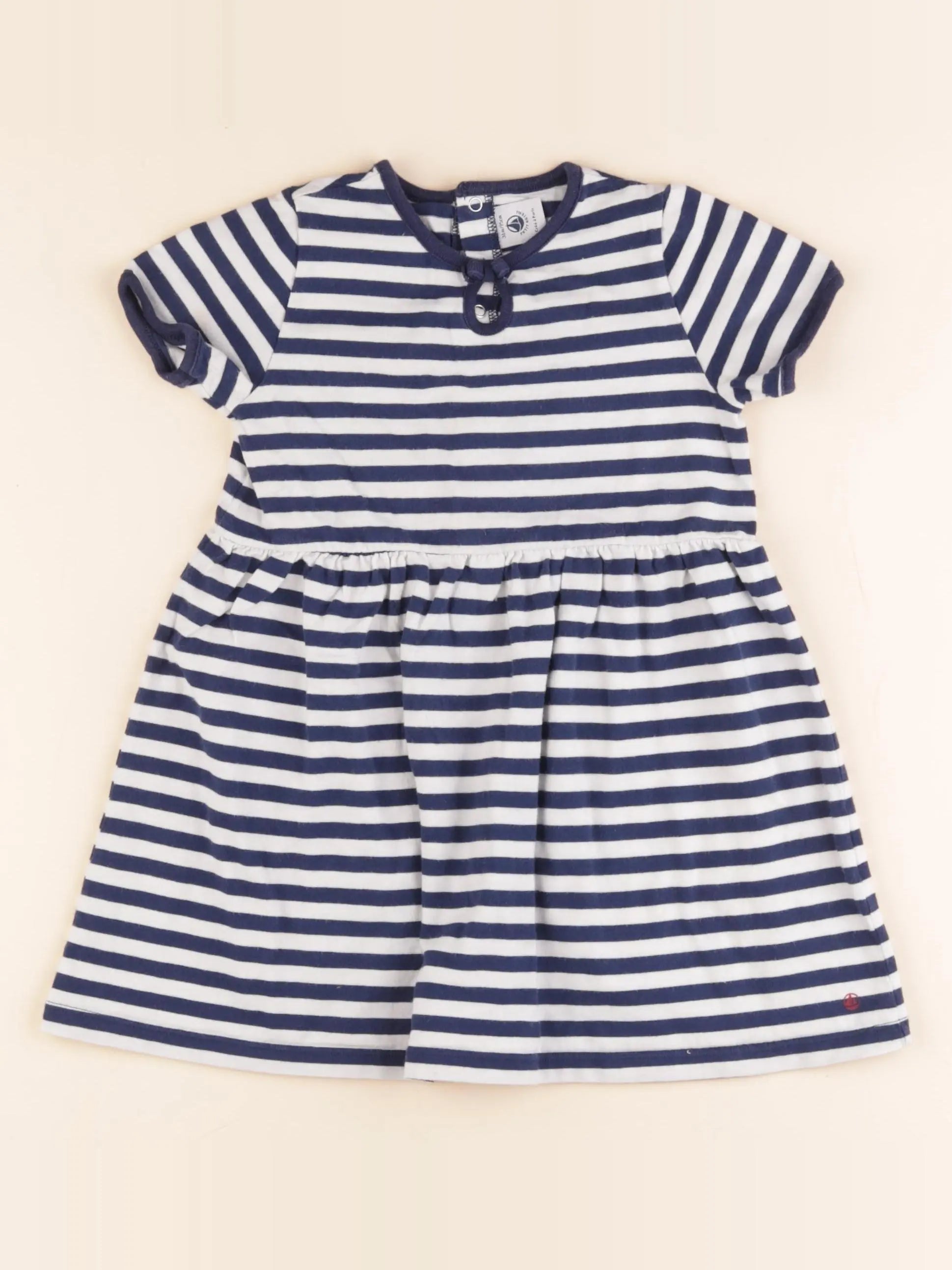 Robe blanc, bleu
