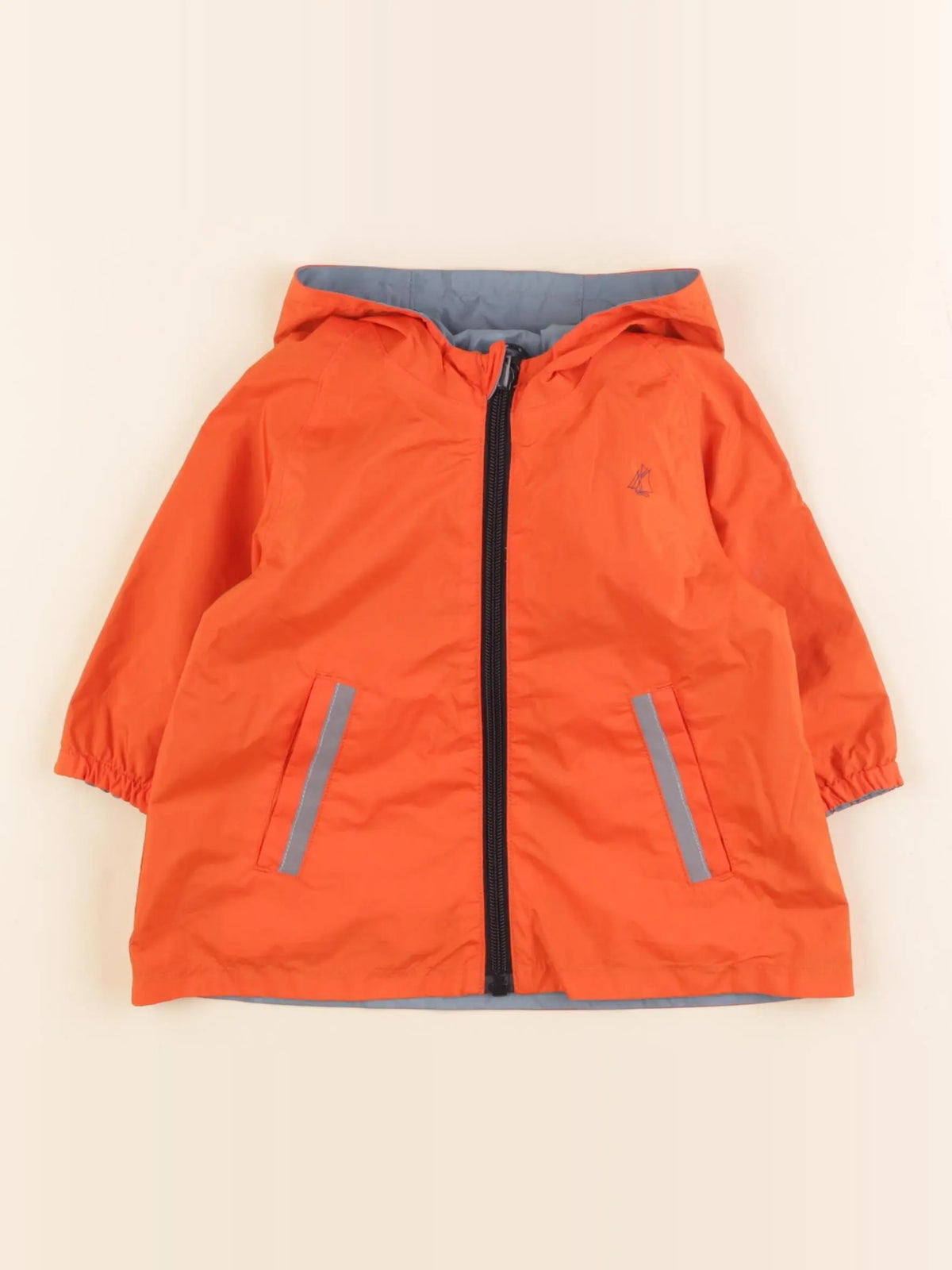 Coupe-vent bleu, orange